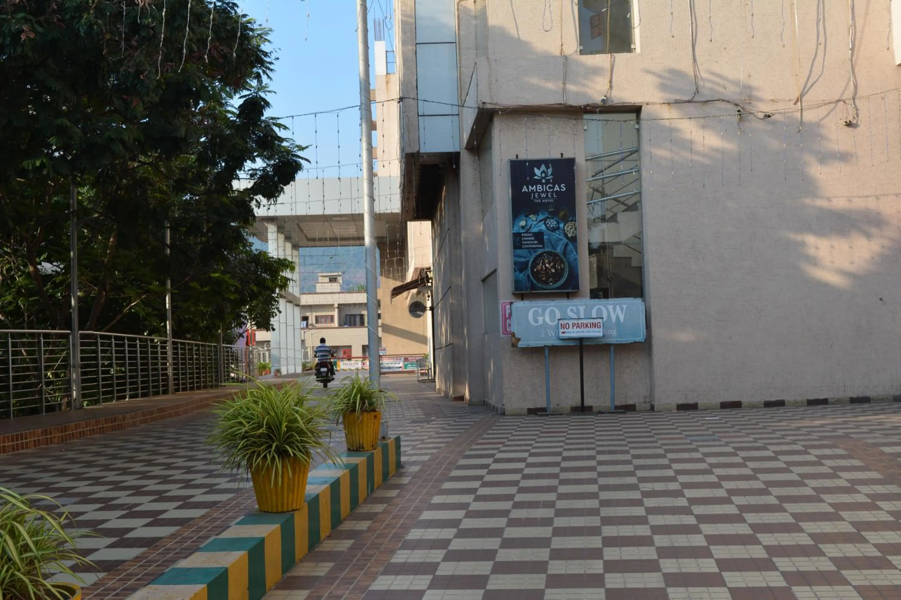 Property building in Hotel Ambicas Grand