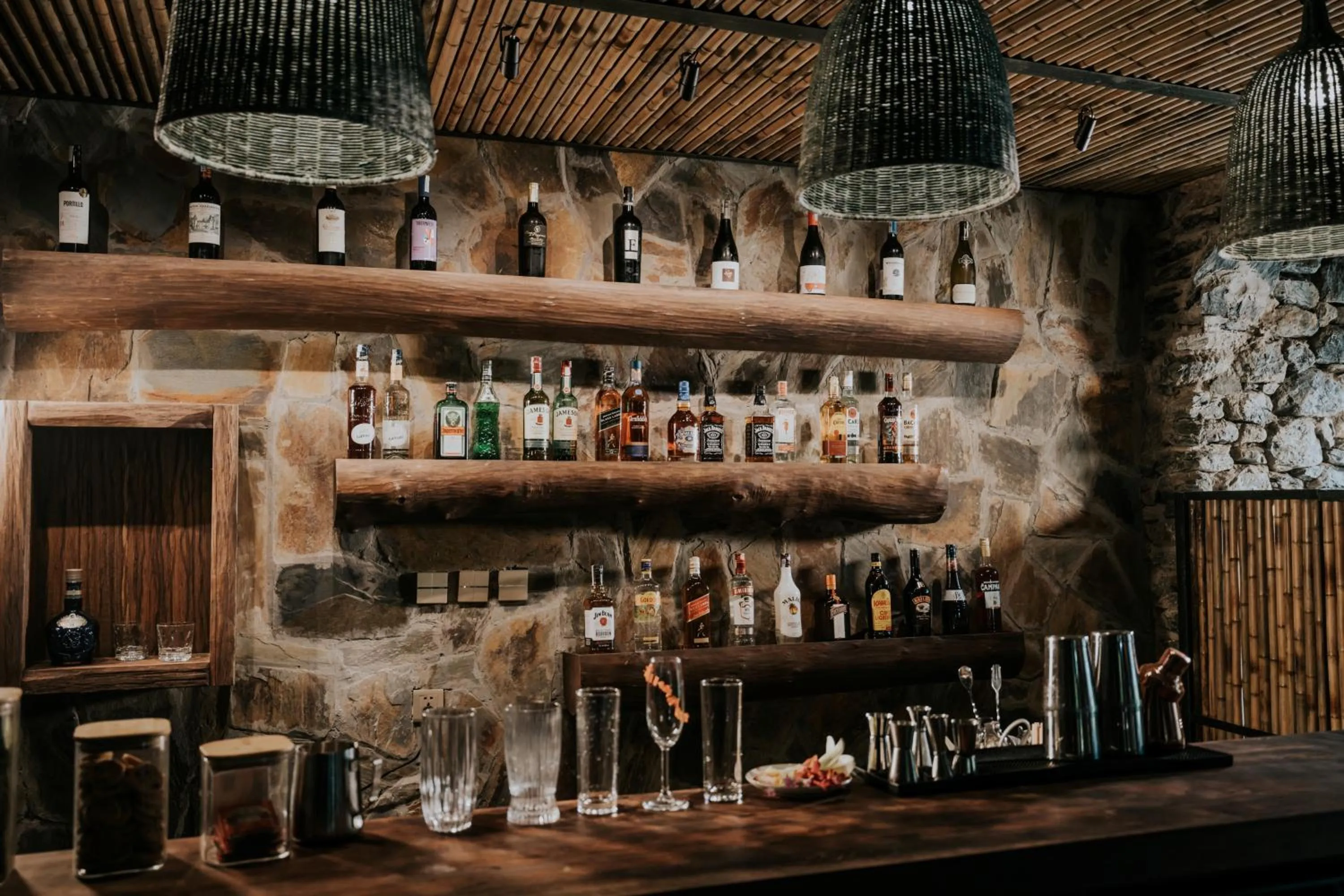 Lounge or bar in Amour Resort Bavi