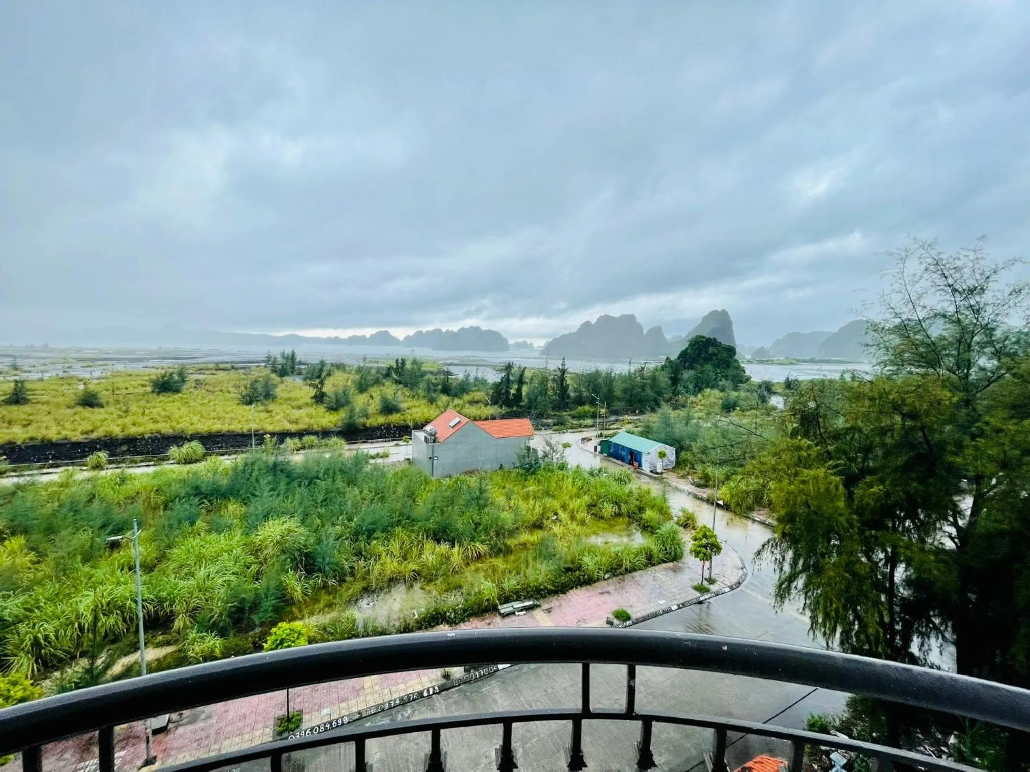 Khách Sạn Cao Sơn Cẩm Phả