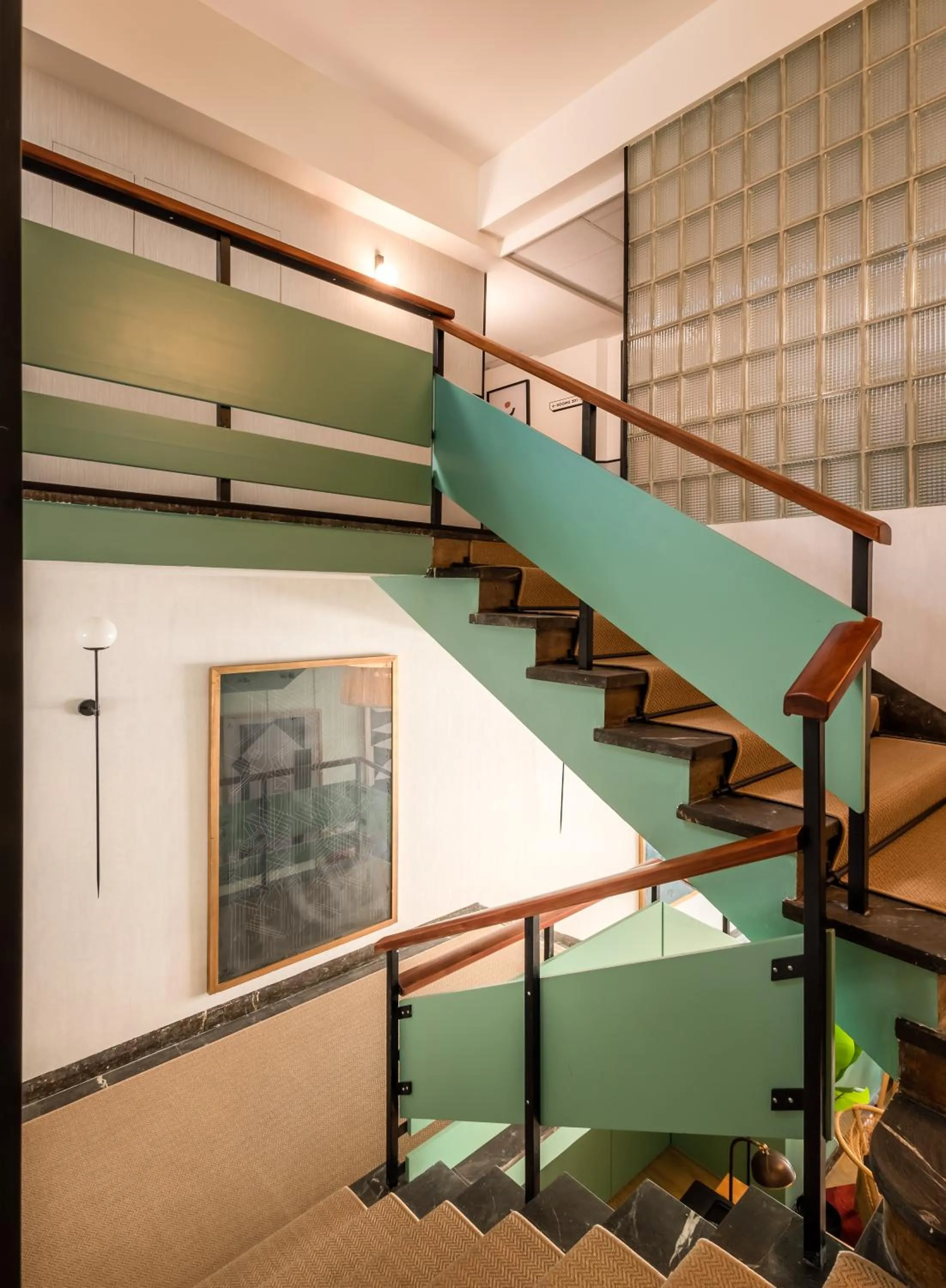 Area and facilities in BYPILLOW Irala