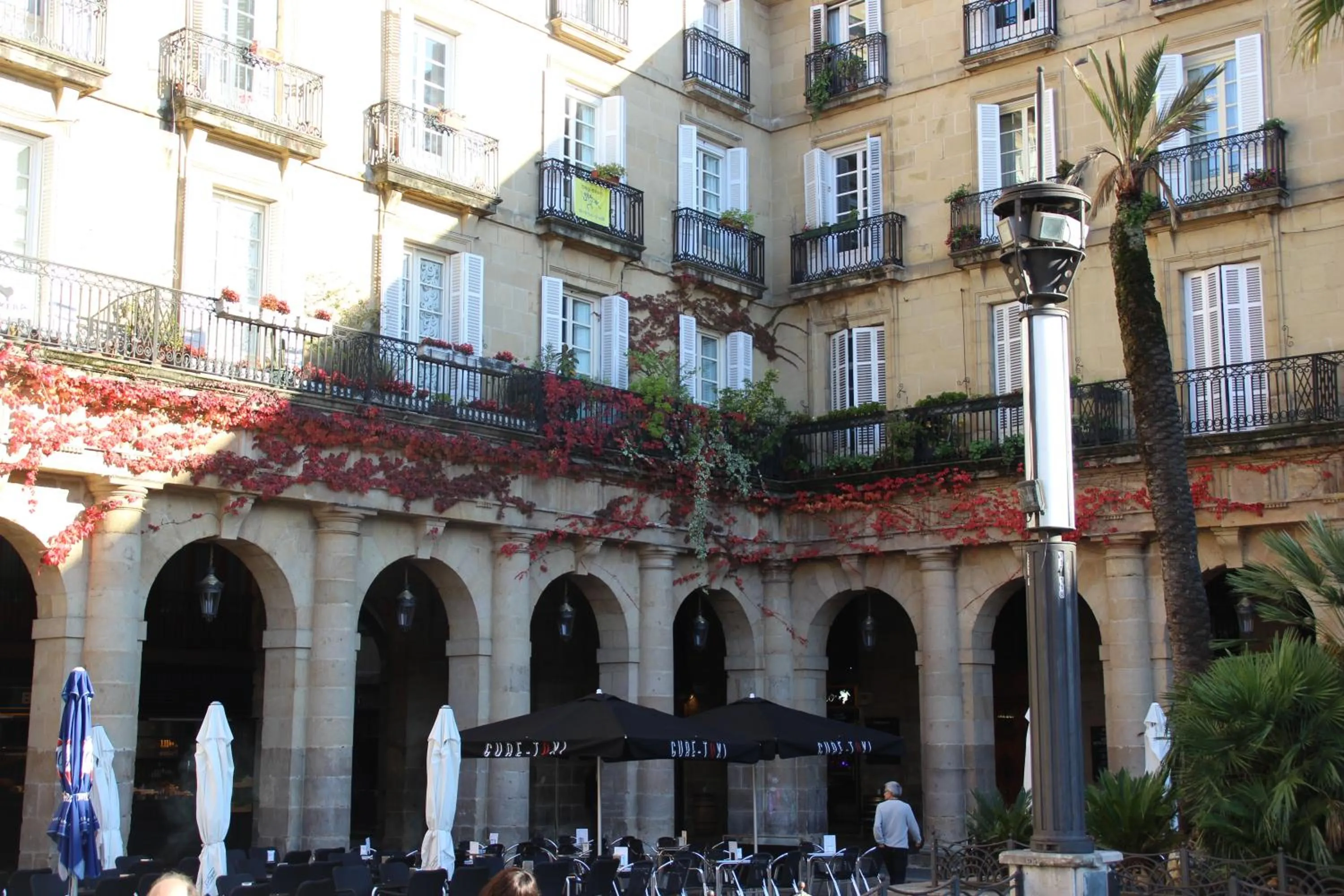 Neighbourhood in BYPILLOW Irala