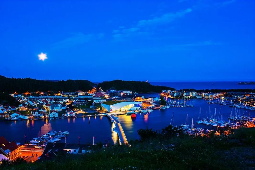 Hiking in SKAP Hostel Mandal