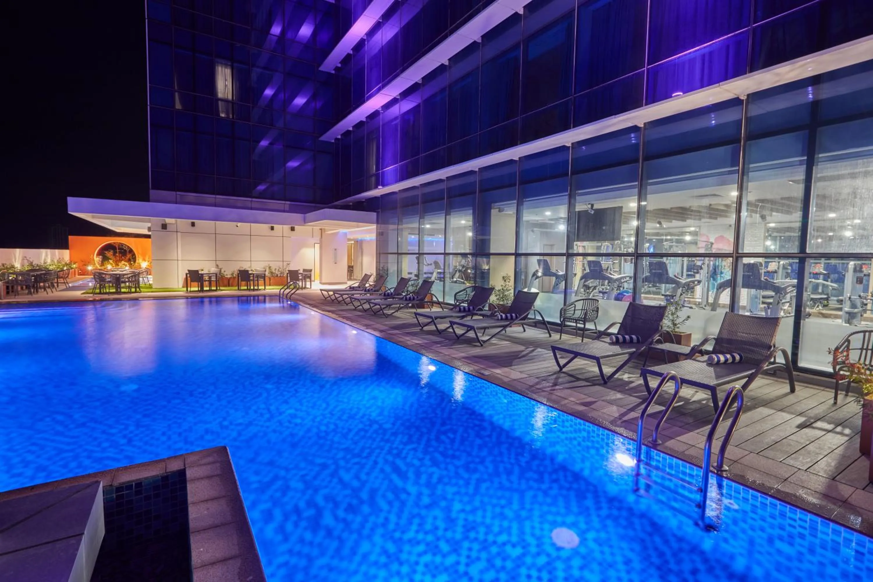 Pool view in Belmont Hotel Mactan