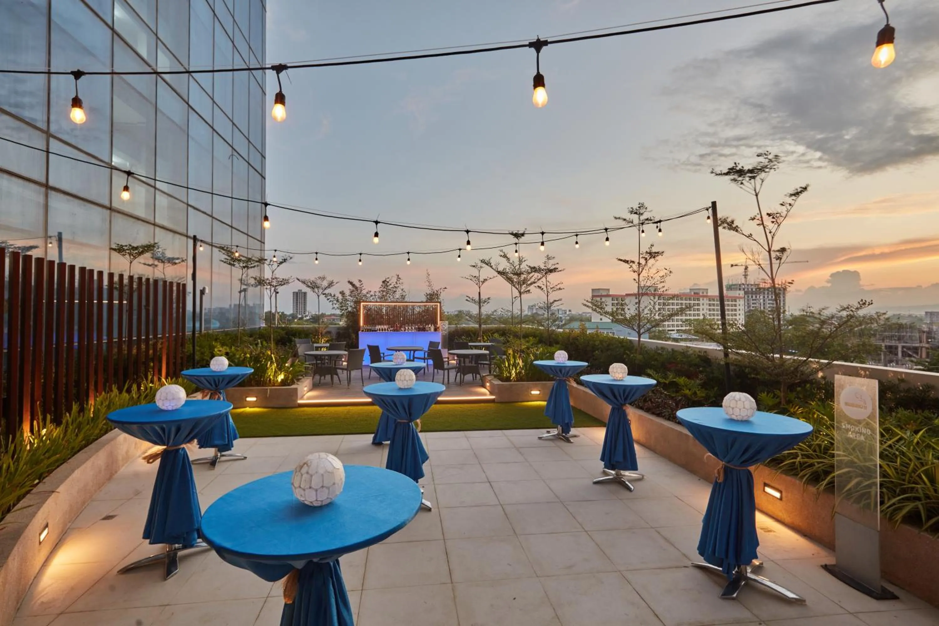 Patio in Belmont Hotel Mactan