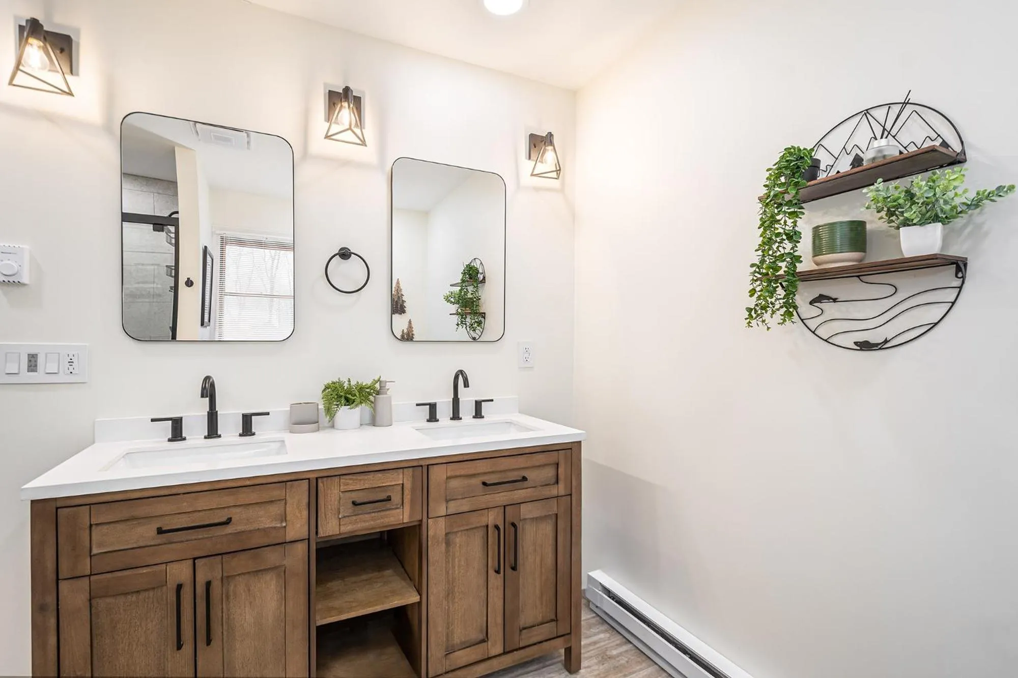 Property building in Cedarwoods