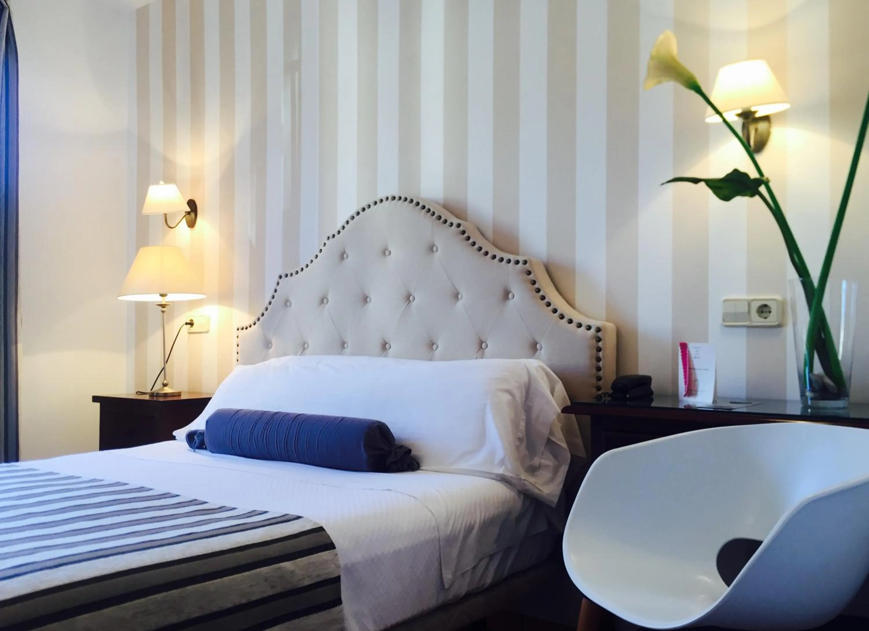 Decorative detail, Bed in Alda Casa De Los Reyes