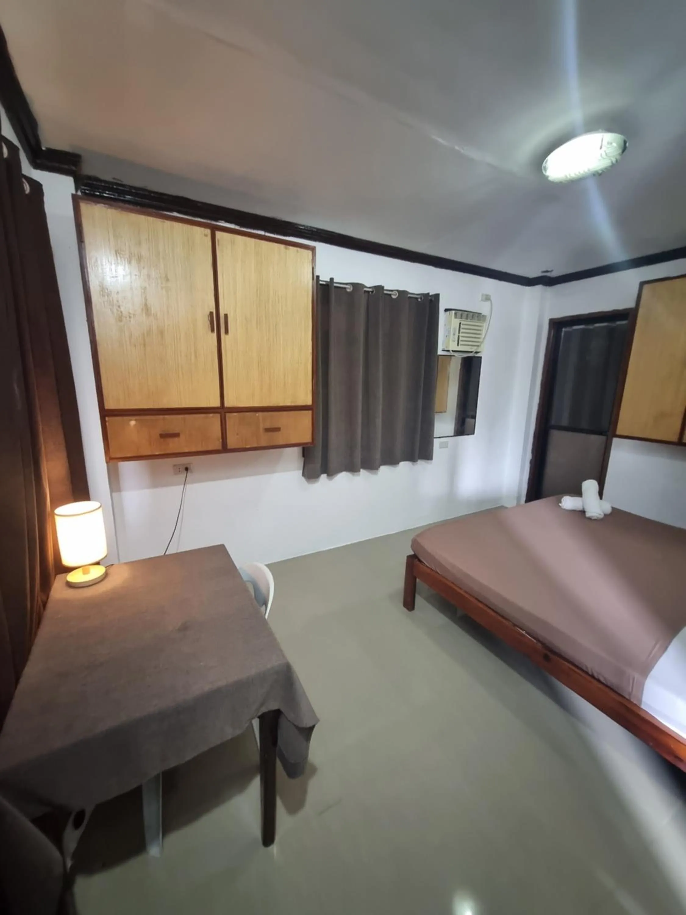 Bed in Flo Island Home