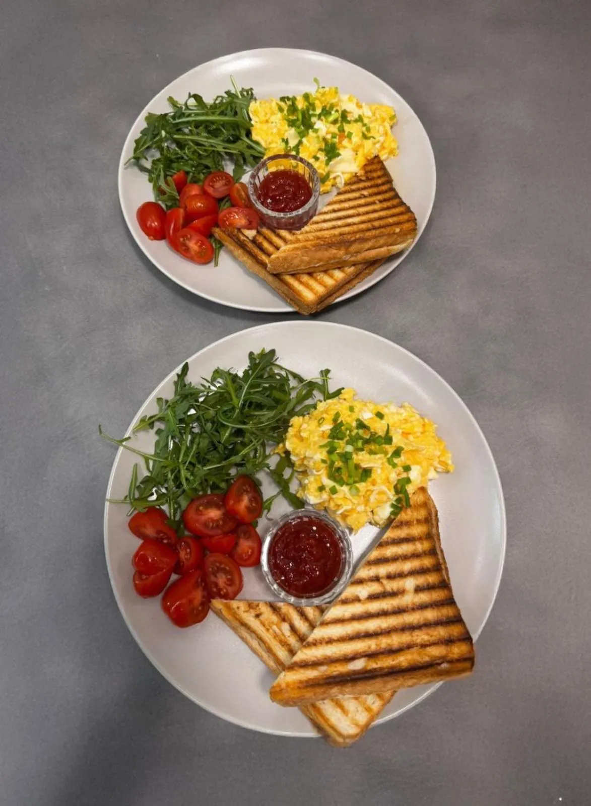 Restaurant/places to eat in The Old Townhouse