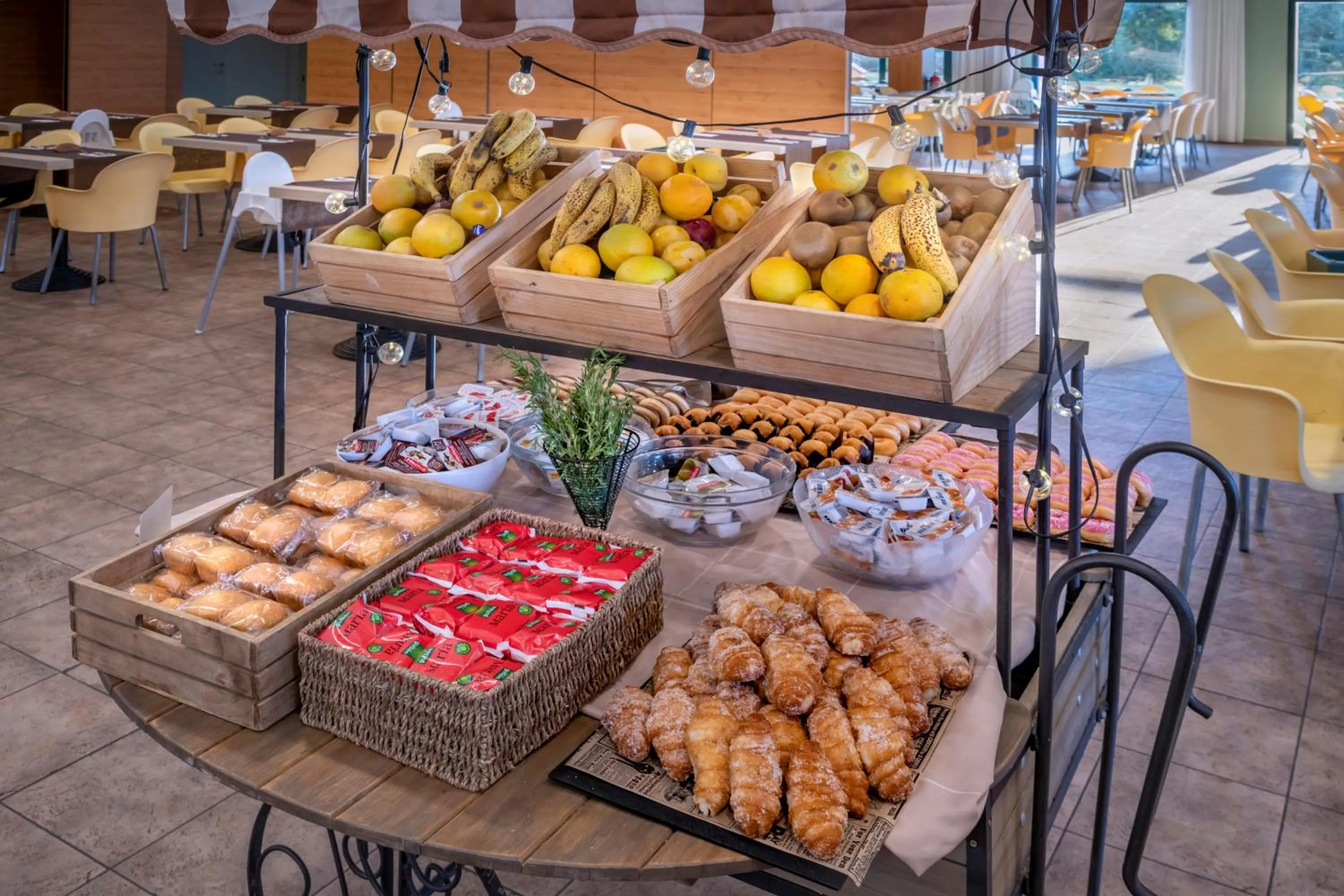 Breakfast in Vilar Rural De Sant Hilari Sacalm by Serhs Hotels