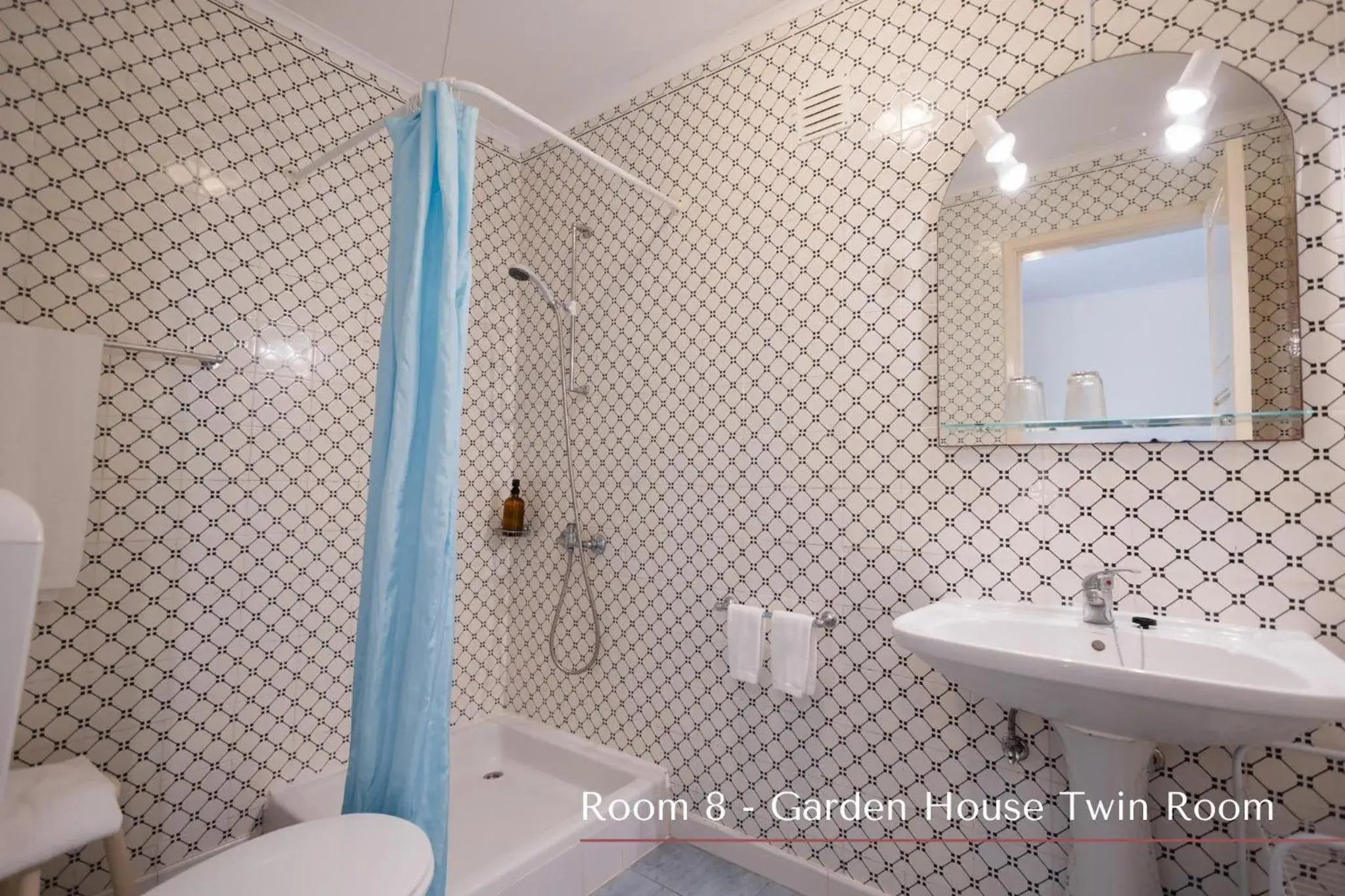 Standard Twin Room in Solar de Lalém Standard Twin Room in Solar de Lalém