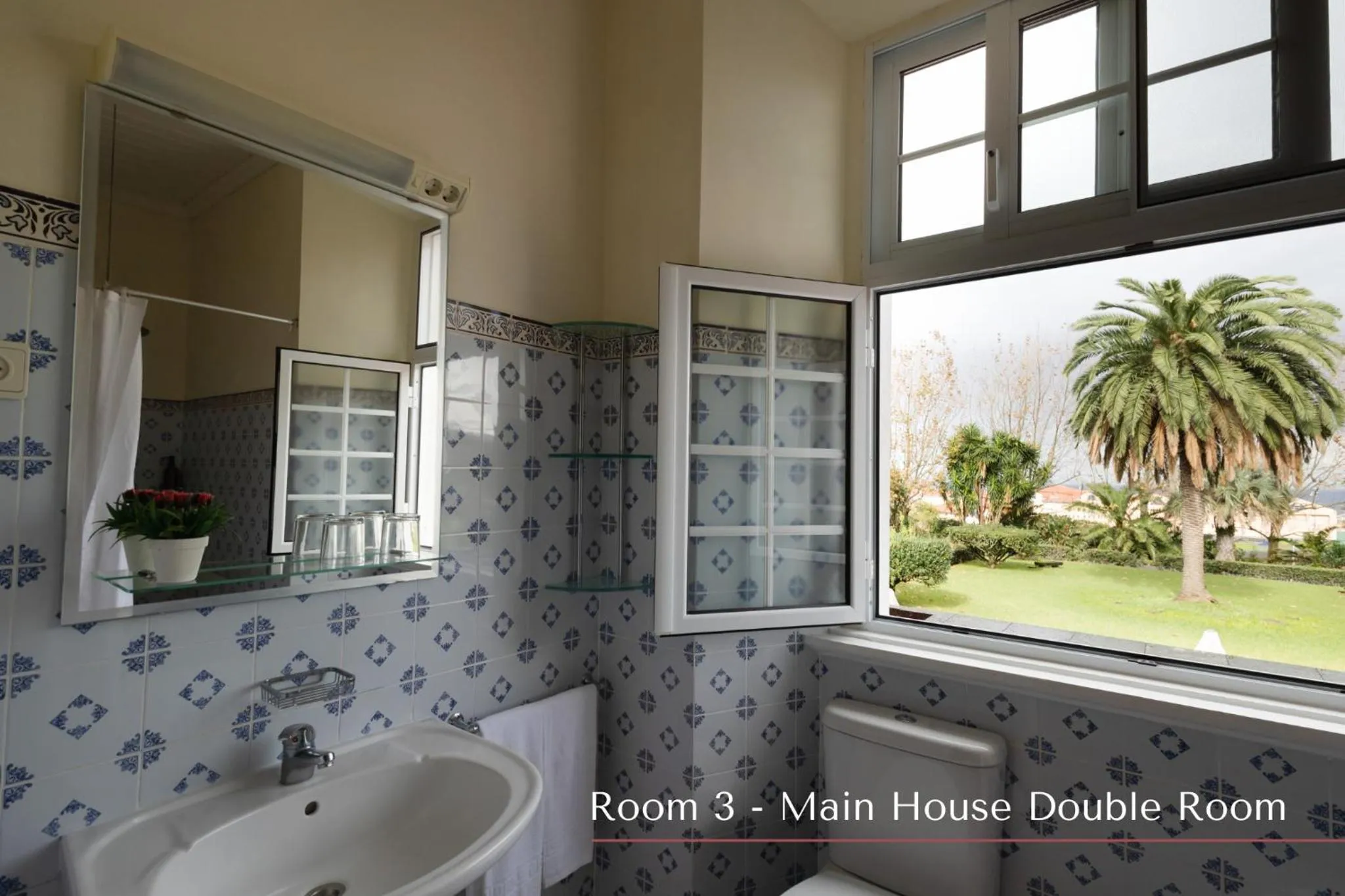 Bathroom in Solar de Lalém