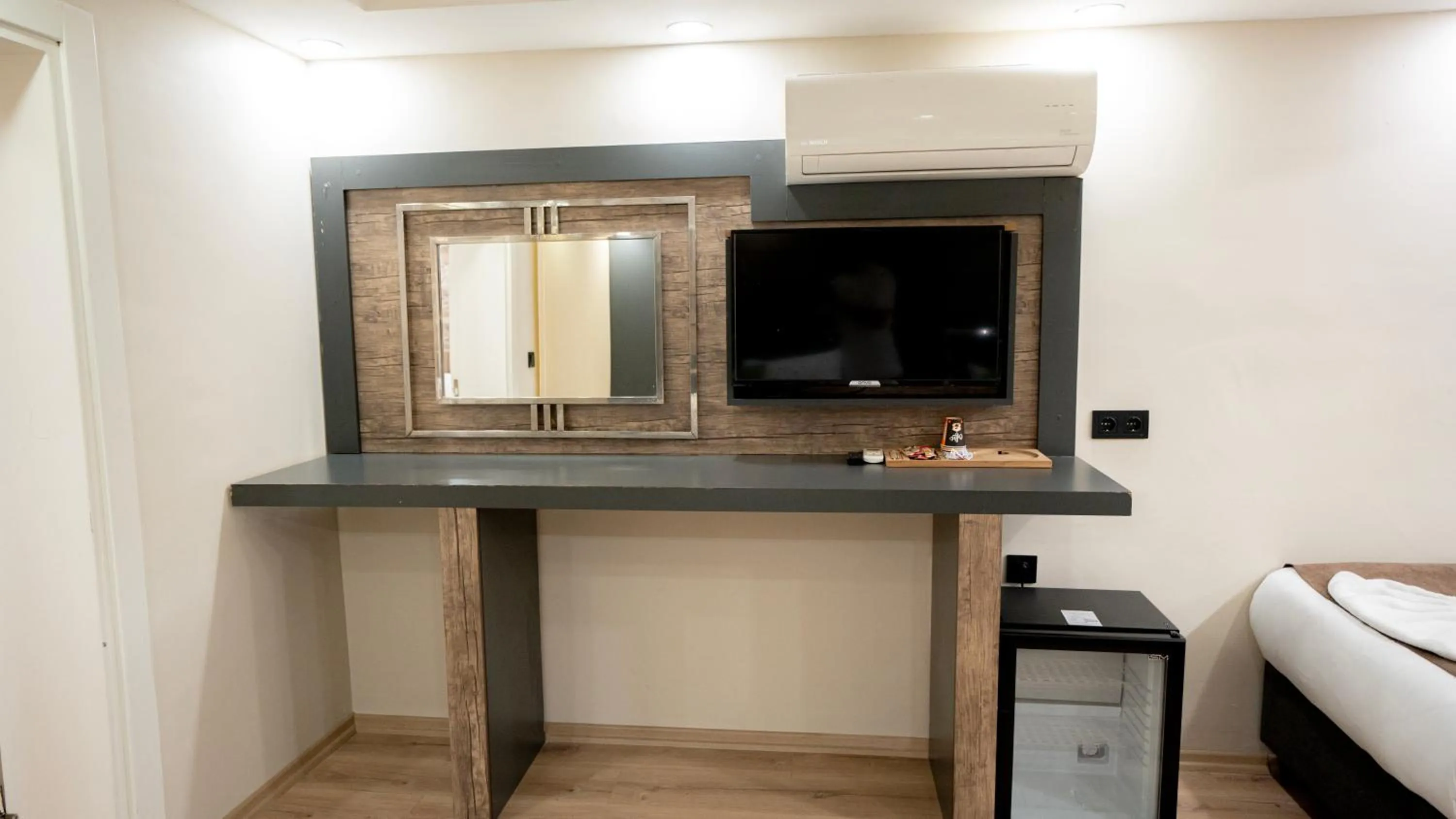 Bed in MİLA SUİTES TAKSİM