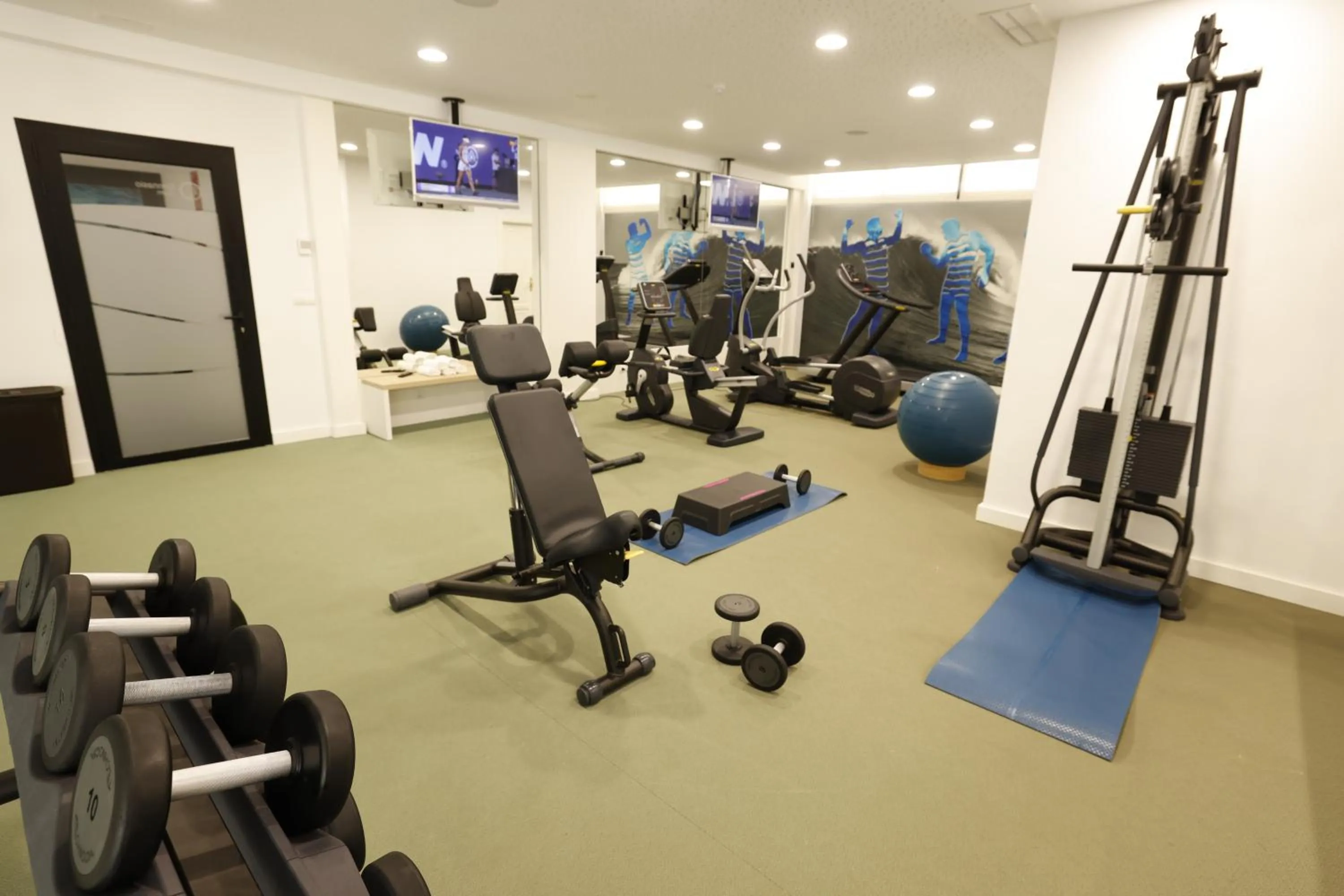Fitness centre/facilities in Marvell Club Hotel & Apartments