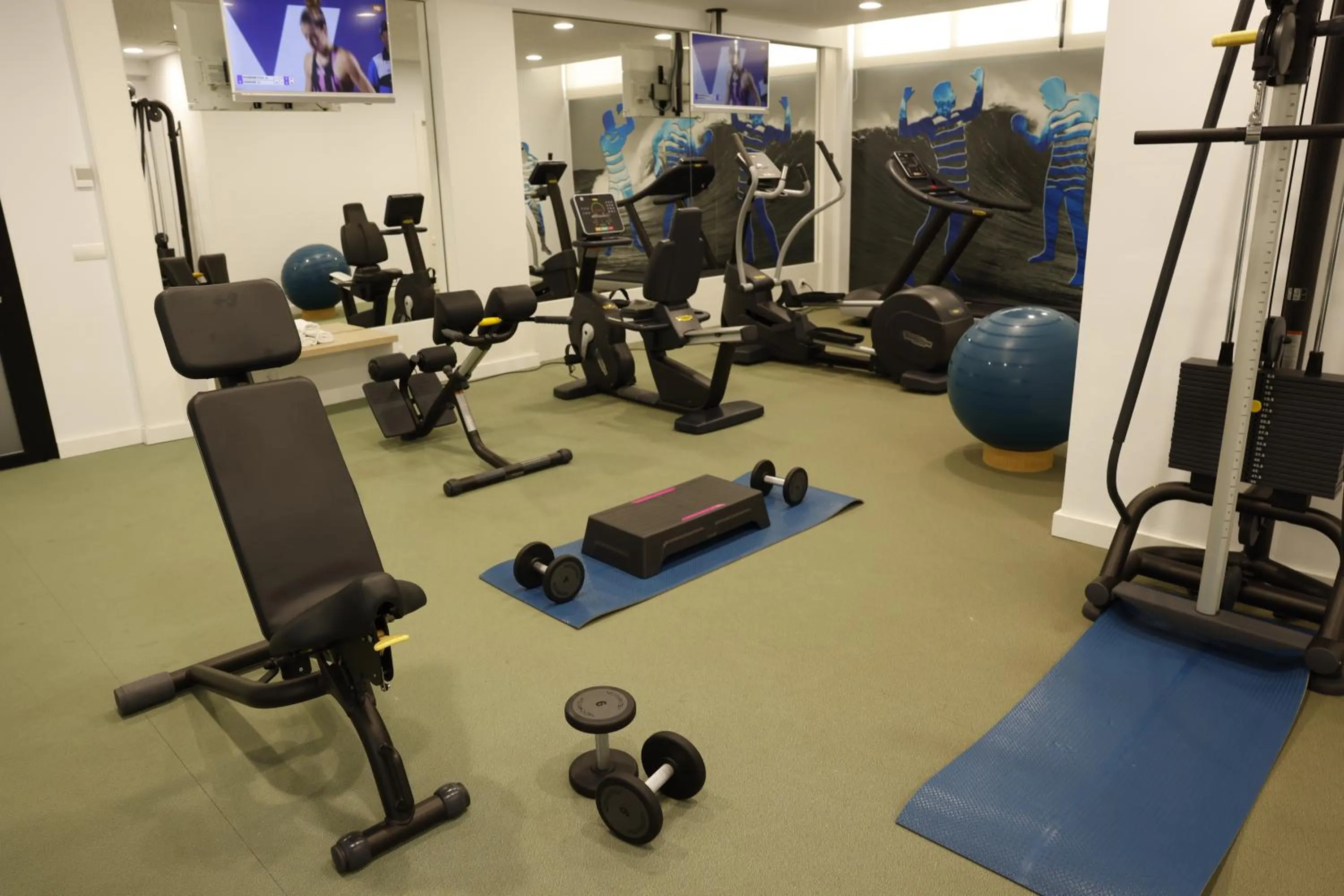 Fitness centre/facilities in Marvell Club Hotel & Apartments