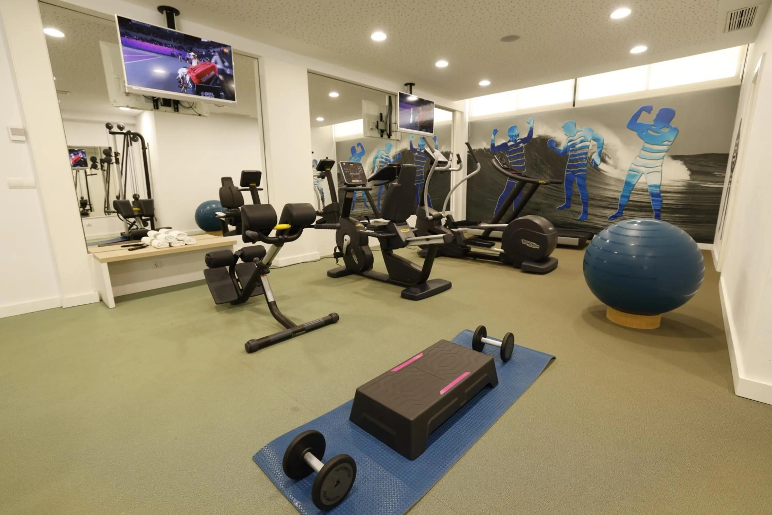 Fitness centre/facilities in Marvell Club Hotel & Apartments