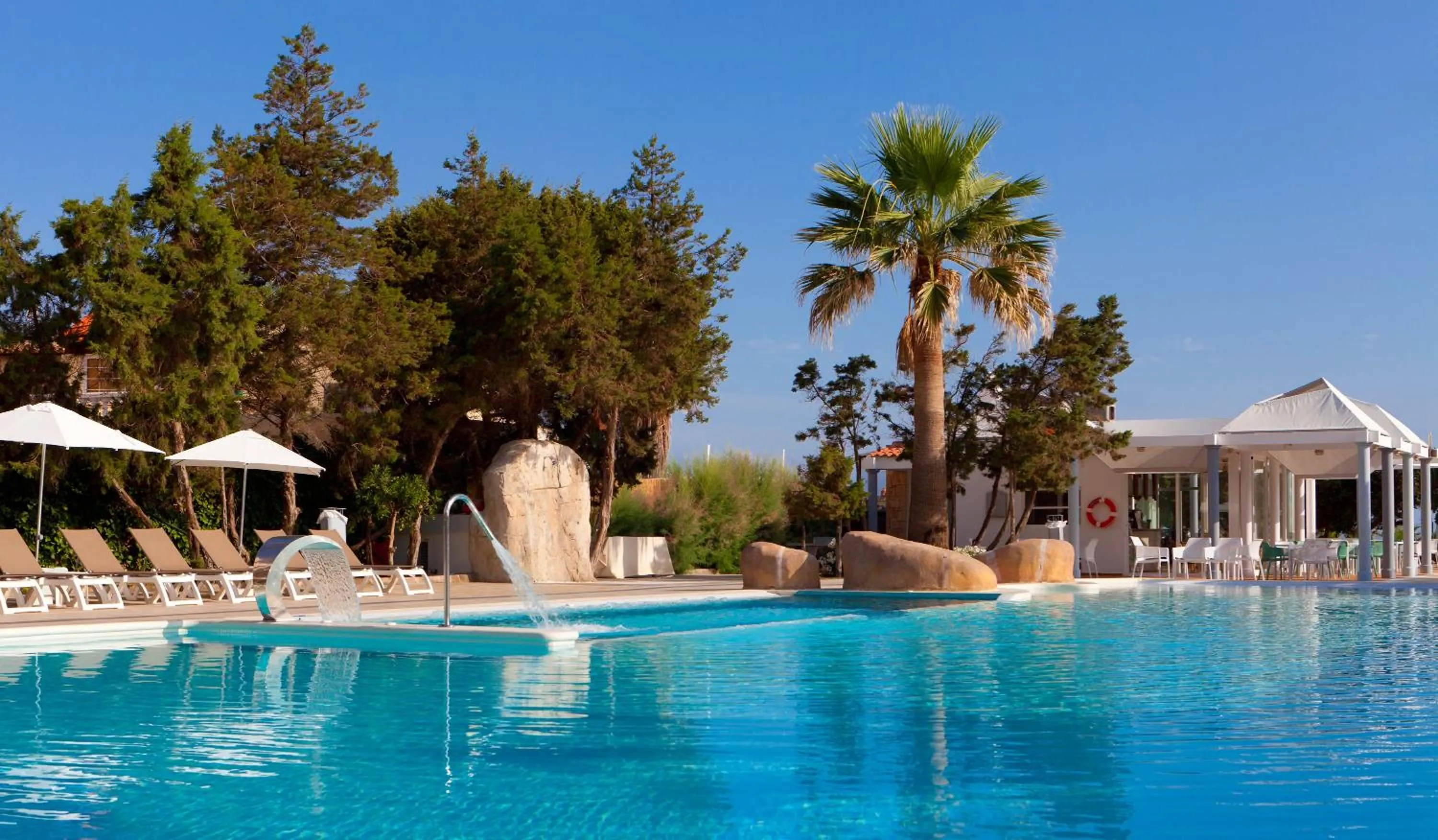 Swimming pool in Marvell Club Hotel & Apartments