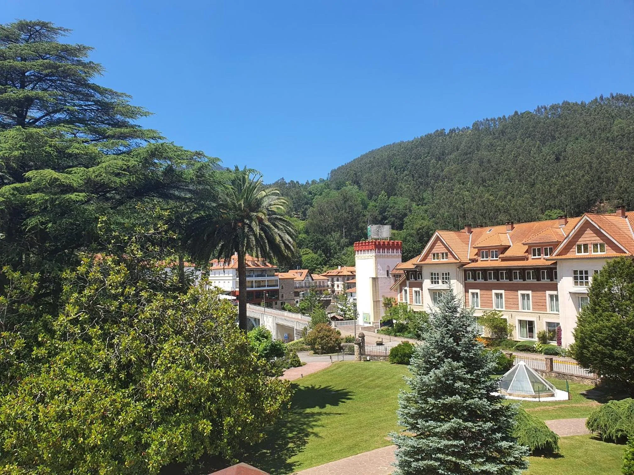 Garden view in Gran Hotel Balneario De Puente Viesgo