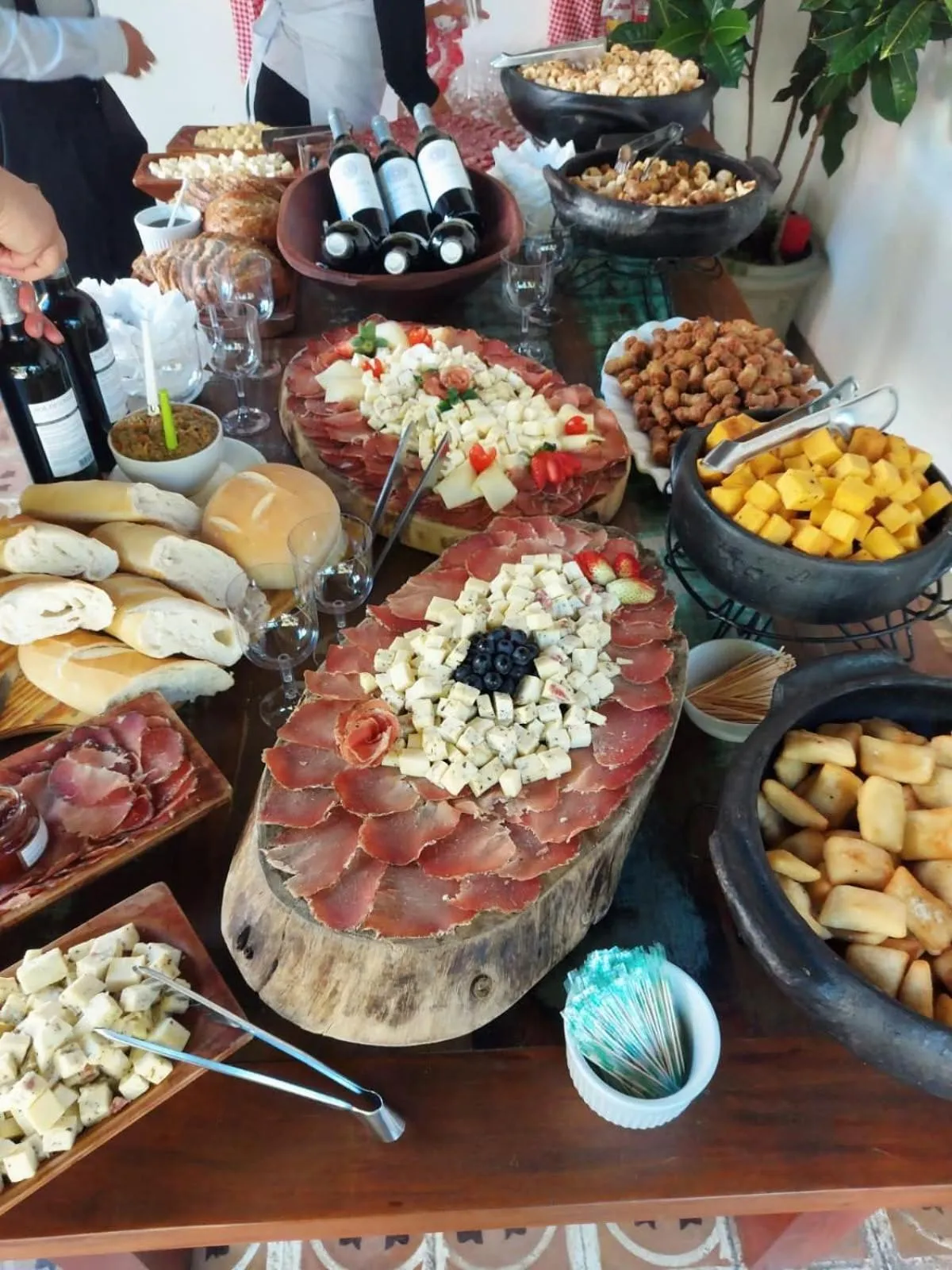 Entertainment in Alpes Hotel