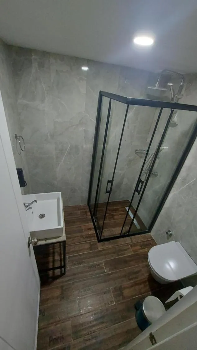 Shower in Lupo Libero Hotel Spa