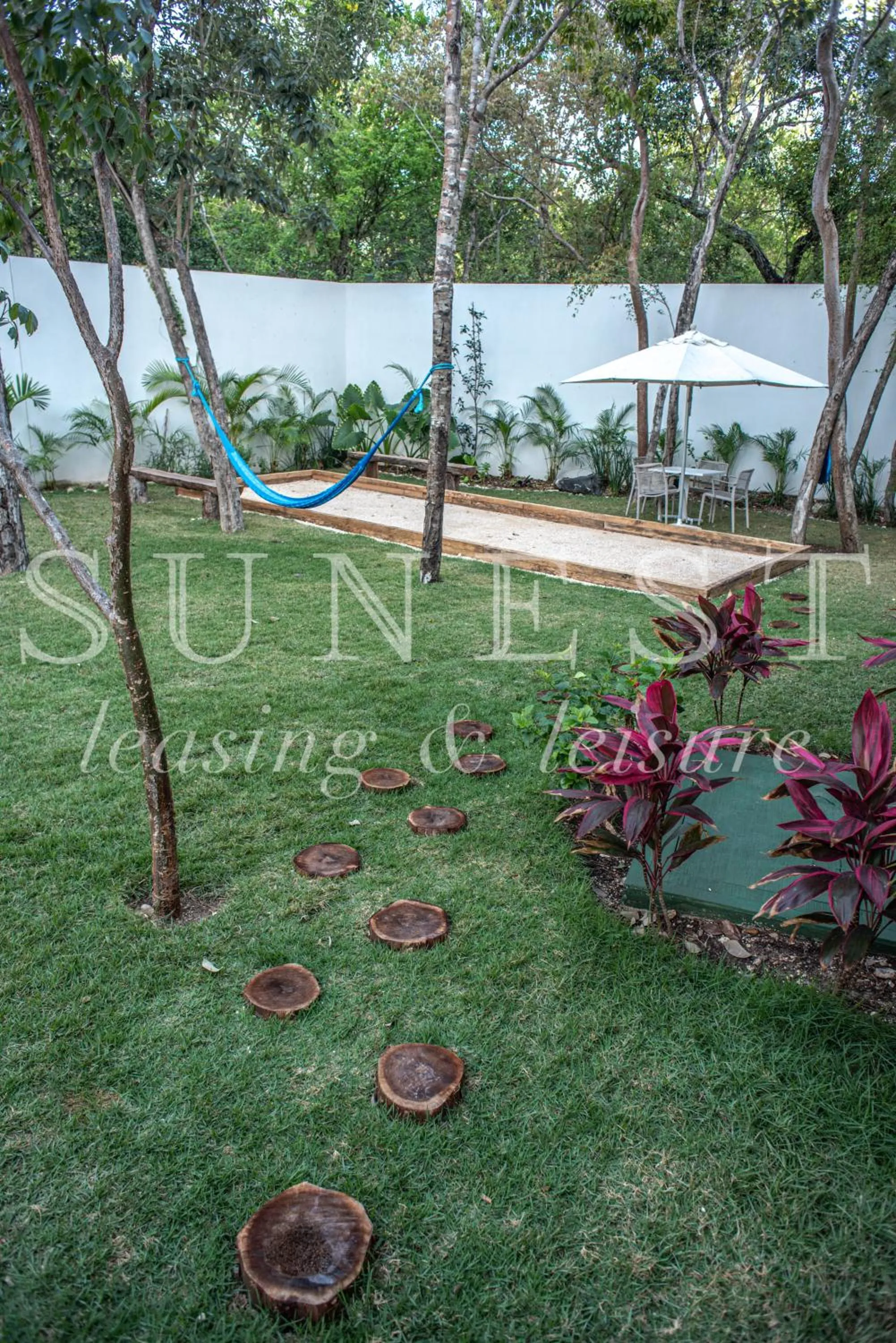 Nearby landmark in Hunab Tulum