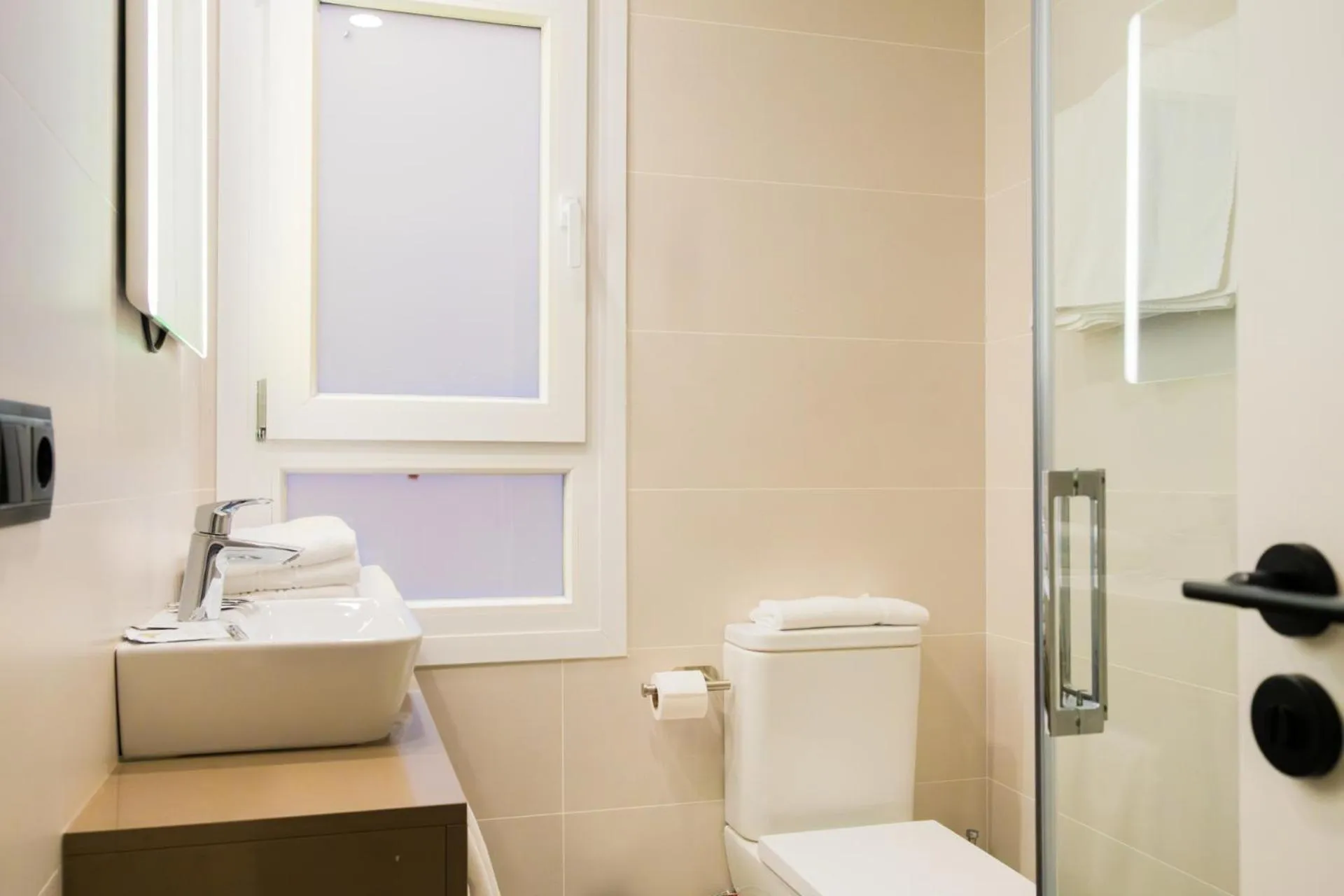 Shower in Checkin Flamingo