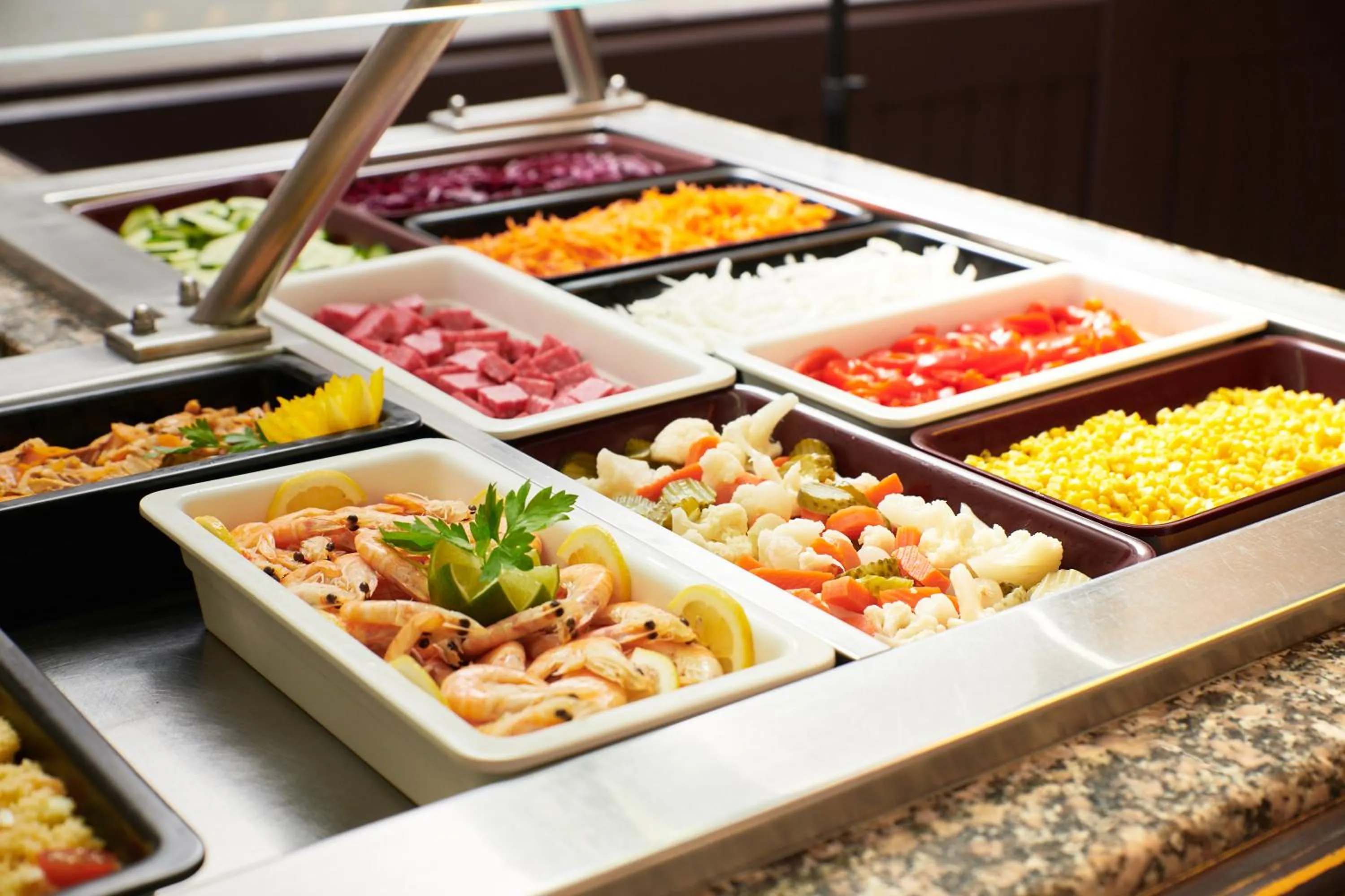 Food and drinks in Checkin Flamingo