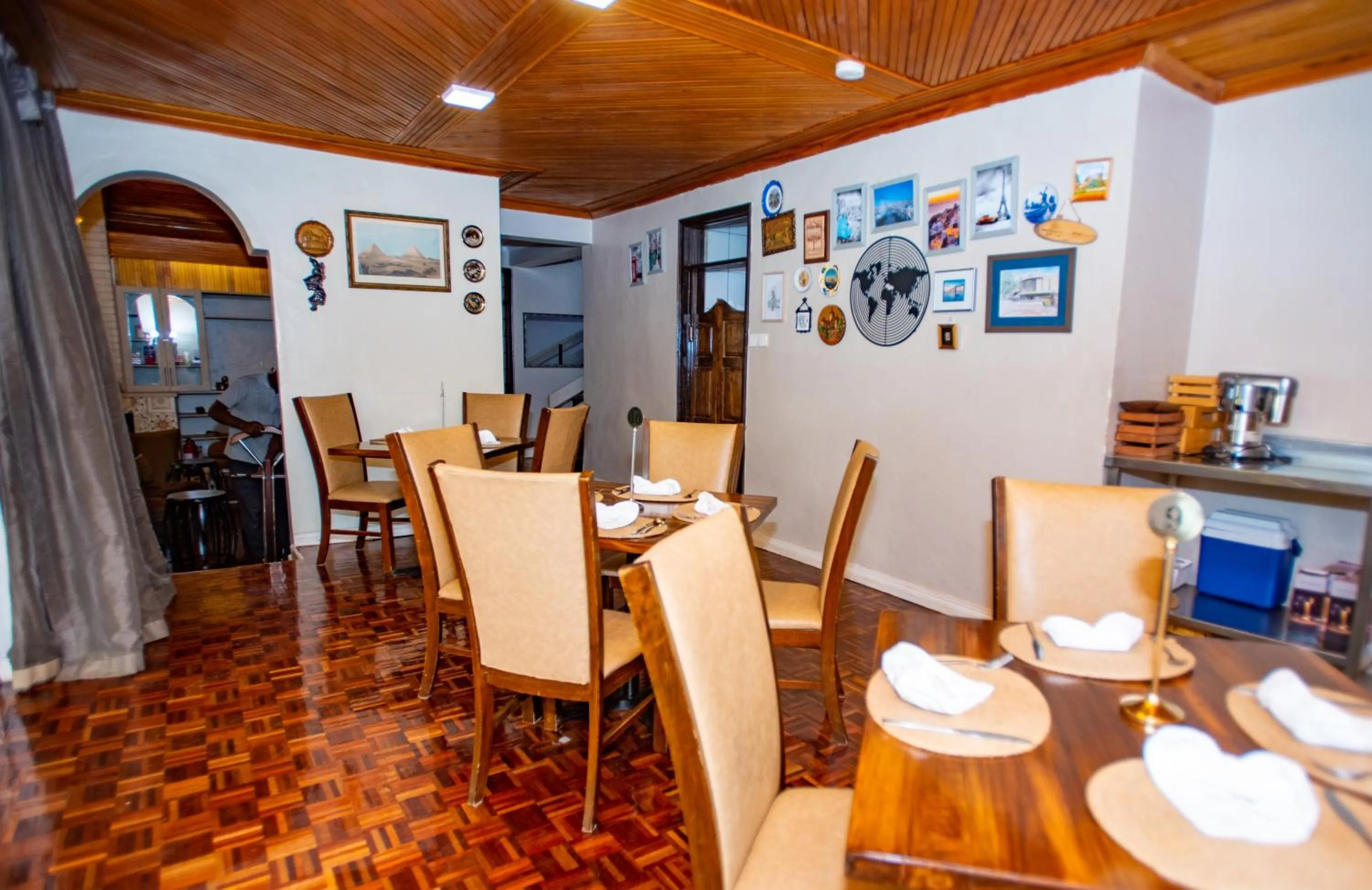 Restaurant/places to eat in Cozy Stead Hotel - Garden House, Gigiri