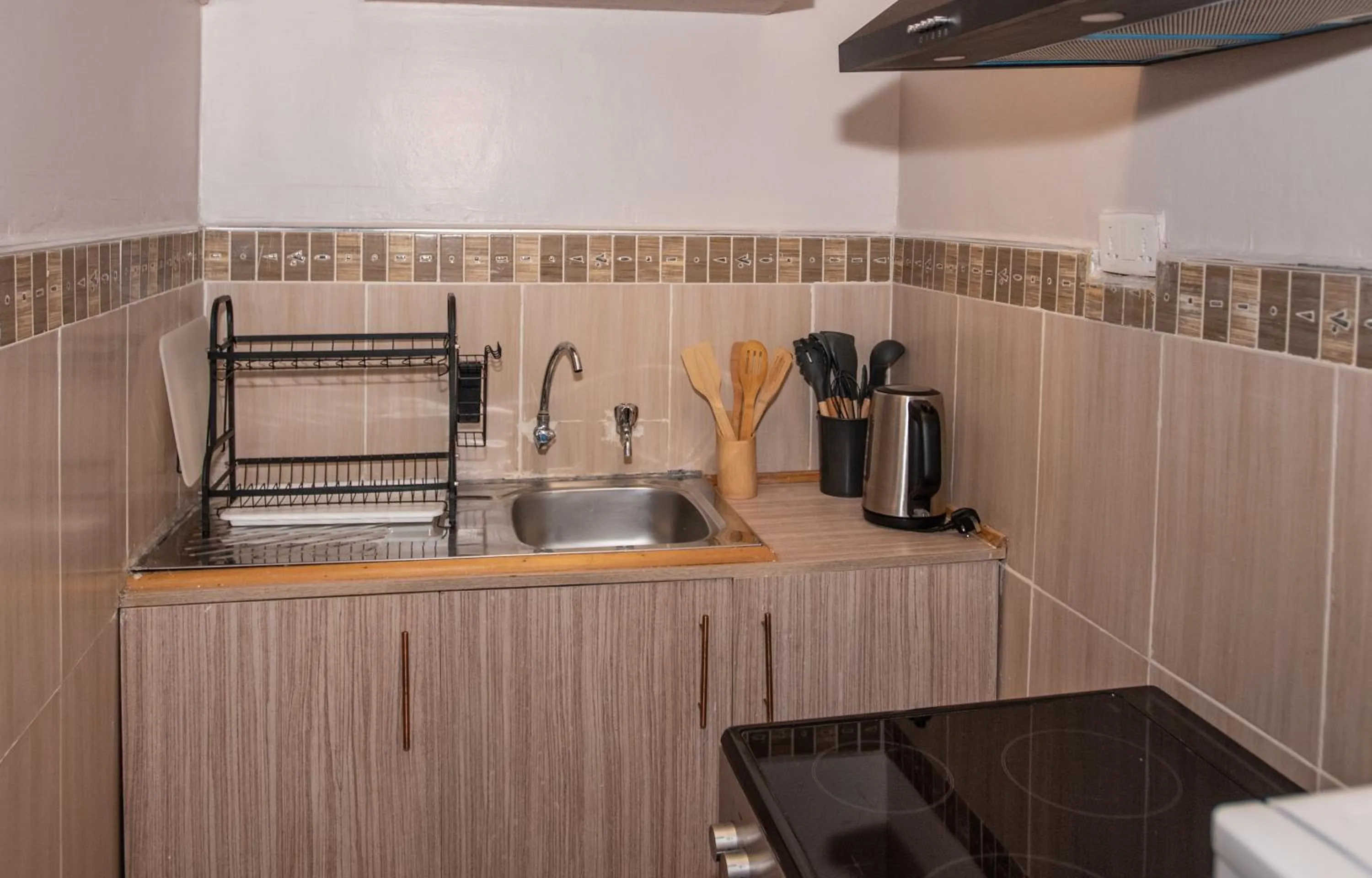 Coffee/tea facilities in Cozy Stead Hotel - Garden House, Gigiri
