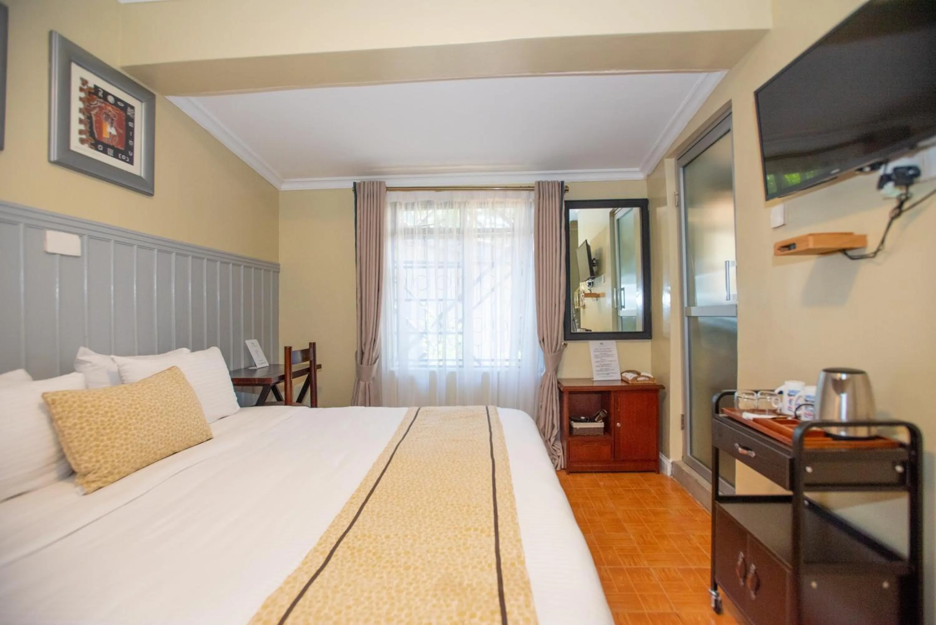Bed in Cozy Stead Hotel - Garden House, Gigiri