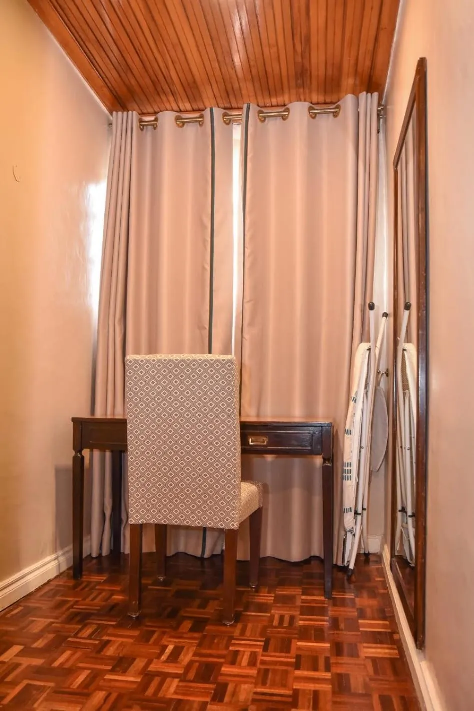 Bedroom in Cozy Stead