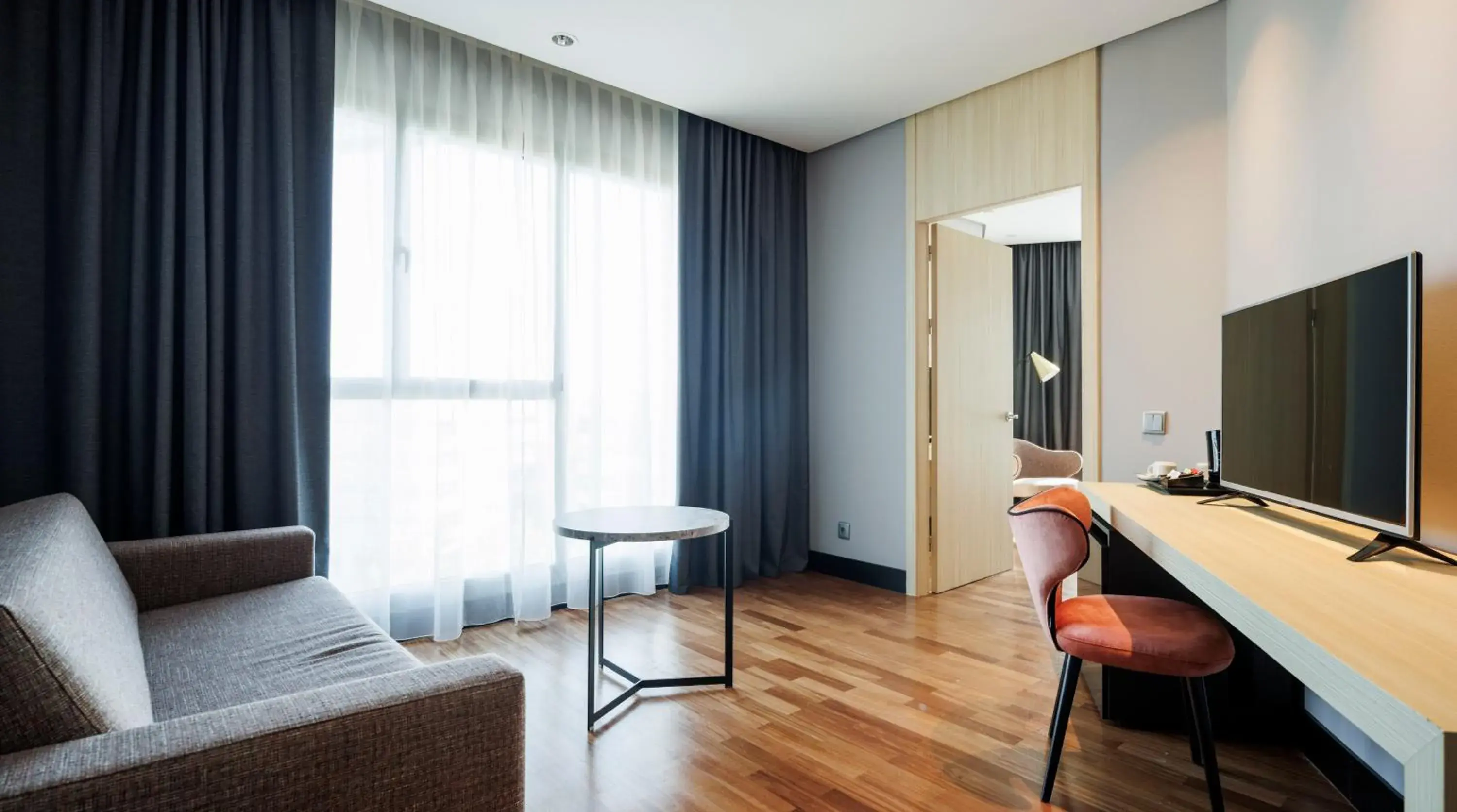 Superior Double or Twin Room in Ilunion Alcalá Norte Superior Double or Twin Room in Ilunion Alcalá Norte