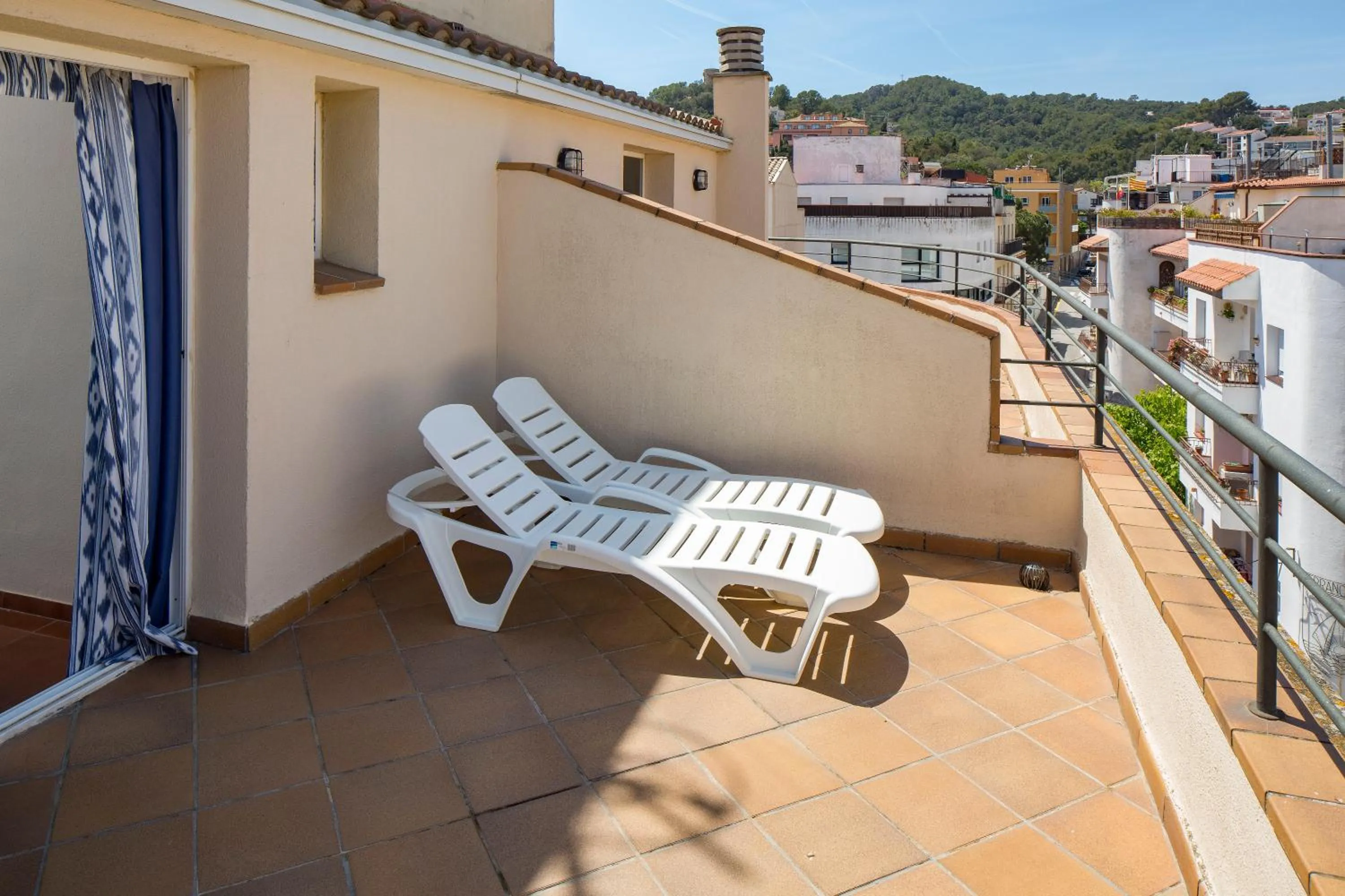 Mountain view in RVHotels Mar de Tossa