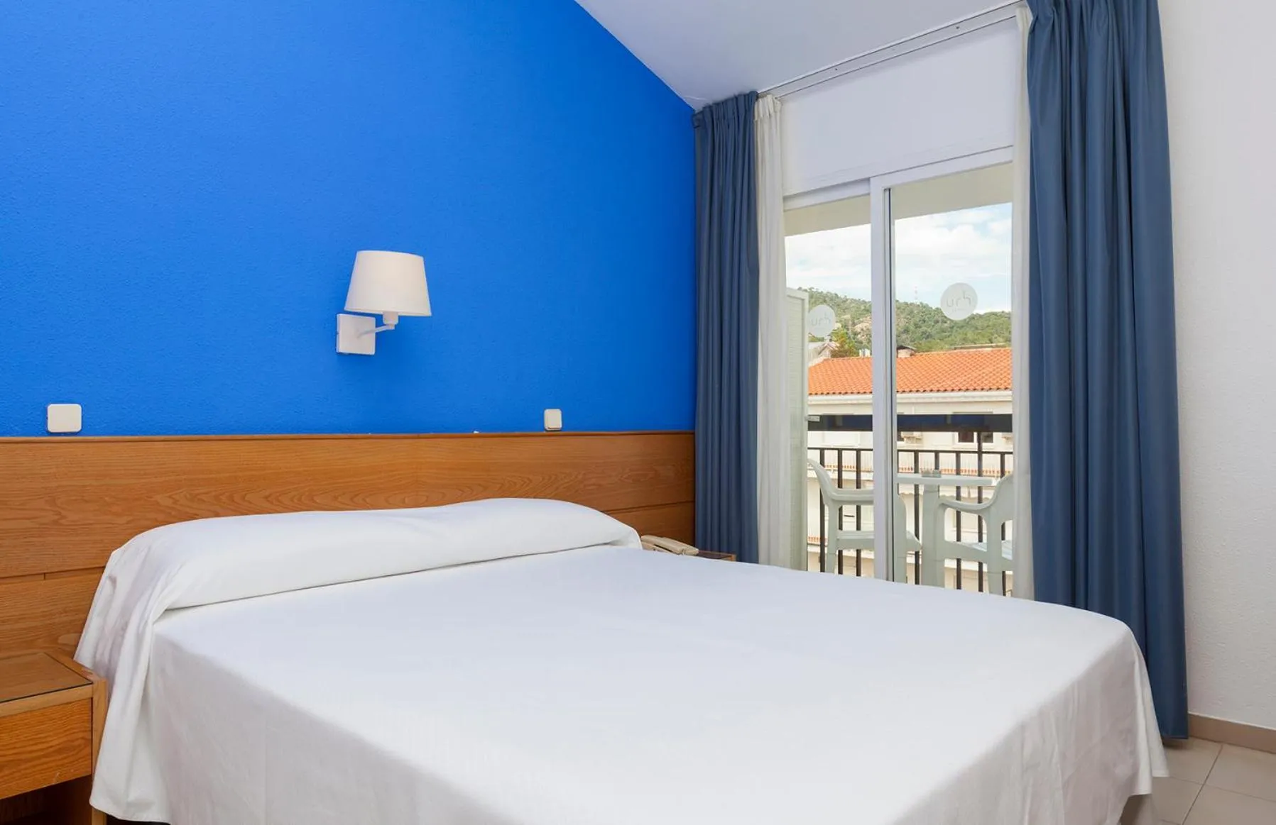 Bed in RVHotels Mar de Tossa