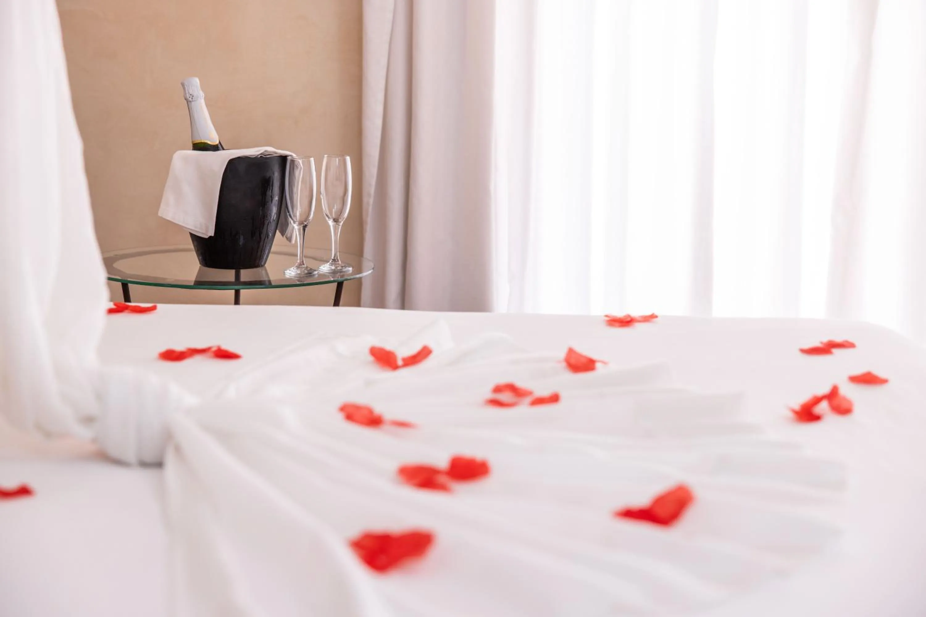 Bedroom, Bed in RVHotels Vila de Tossa