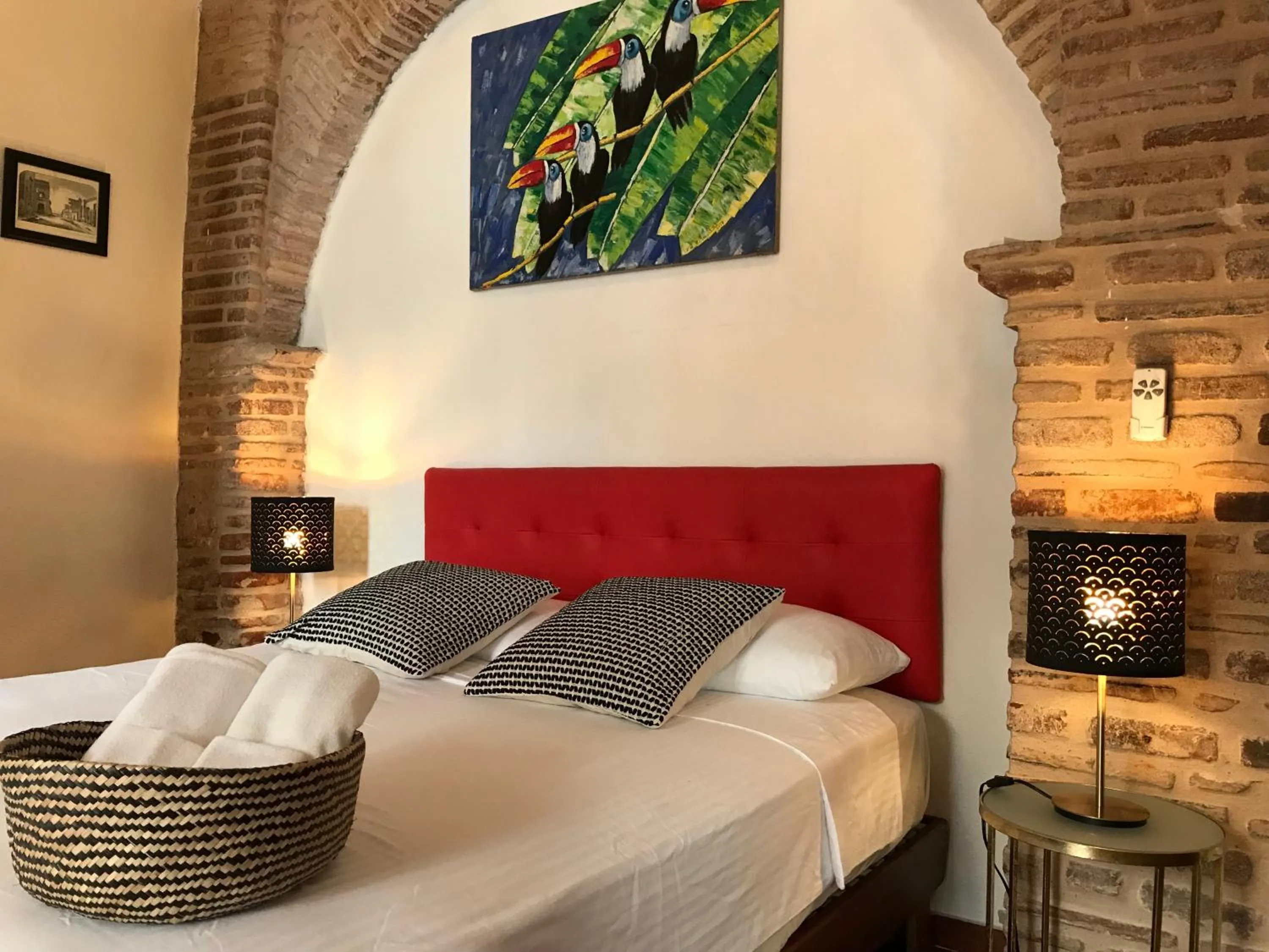 One-Bedroom Apartment in Paseo Colonial - Sabbatical #1