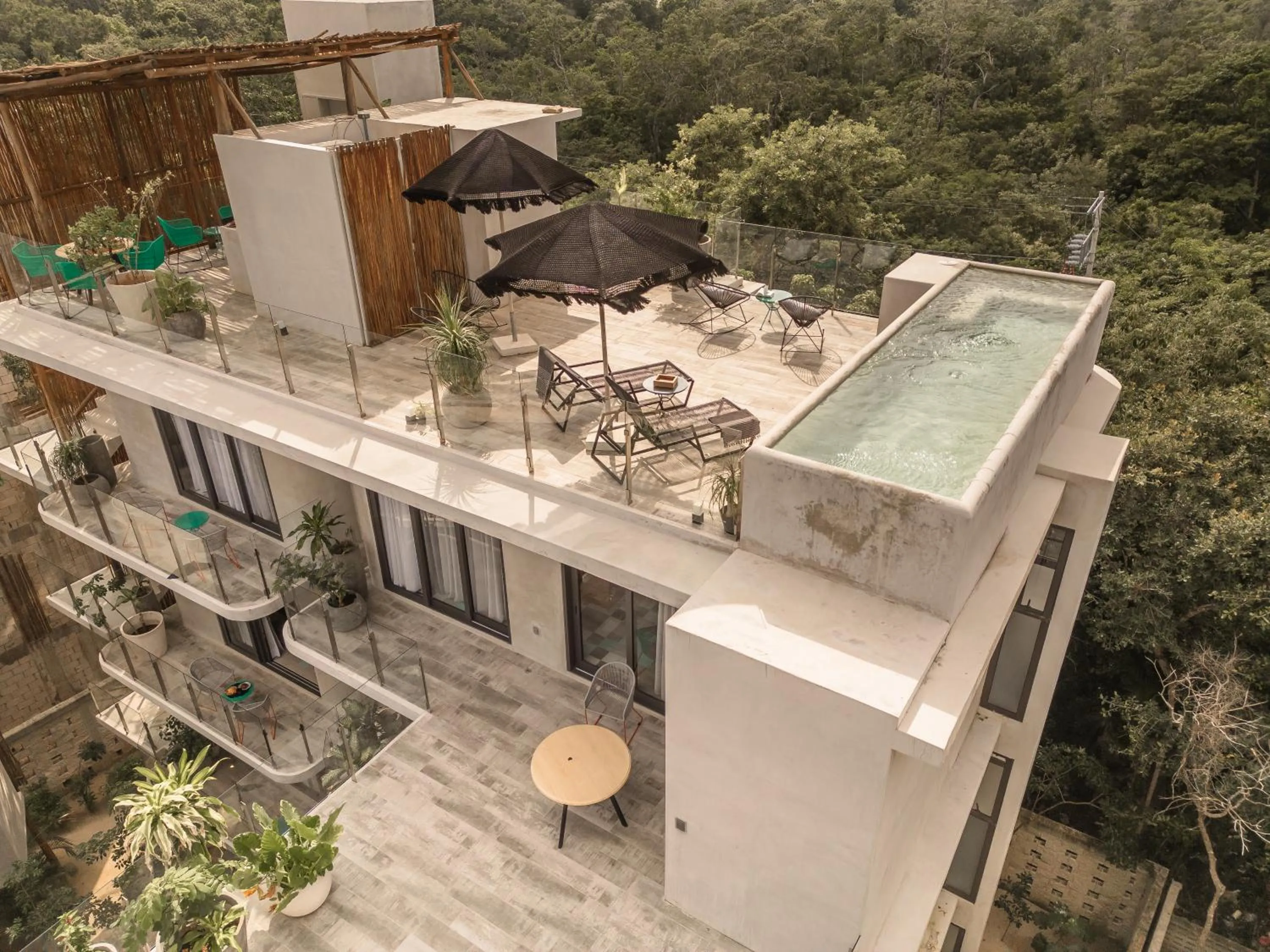 Property building in NAJ TULUM