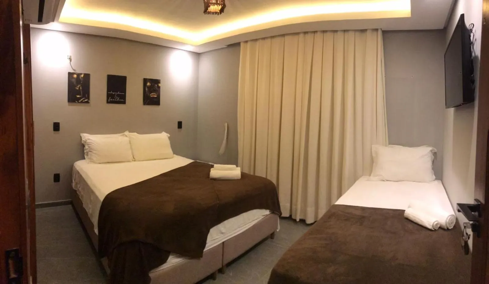 Bed in Milos Hotel Icaraizinho