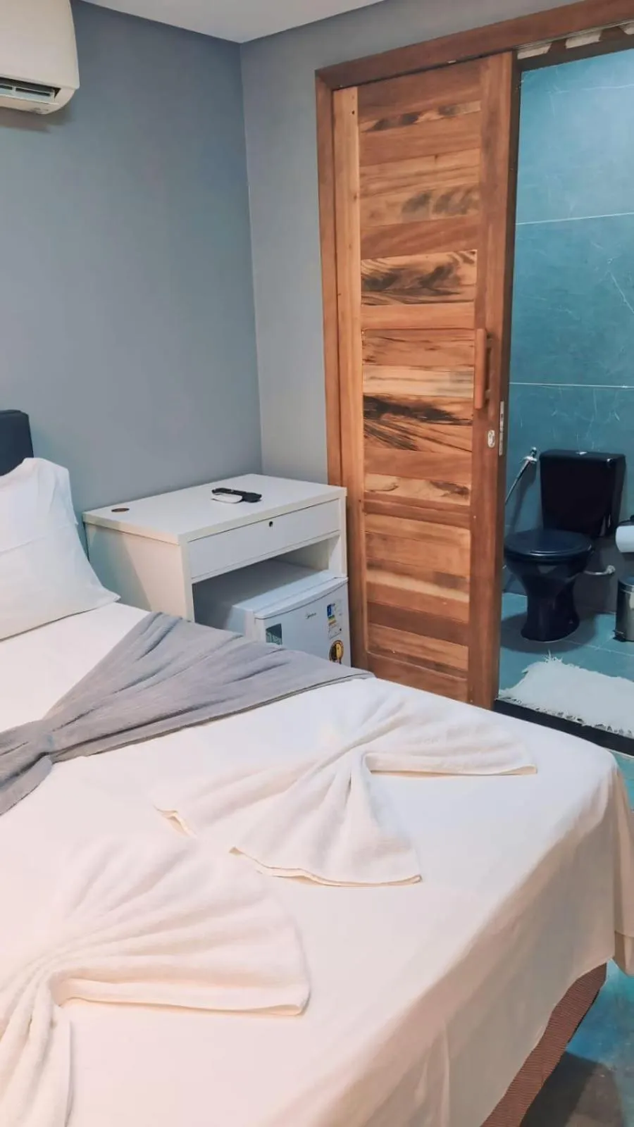 Bed in Milos Hotel Icaraizinho