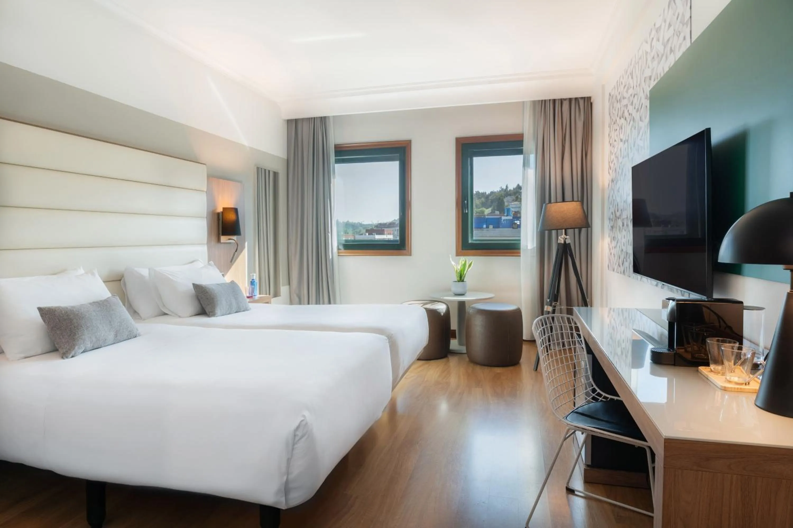 Property building, Bed in Hotel Santiago Plaza Affiliated by Meliá