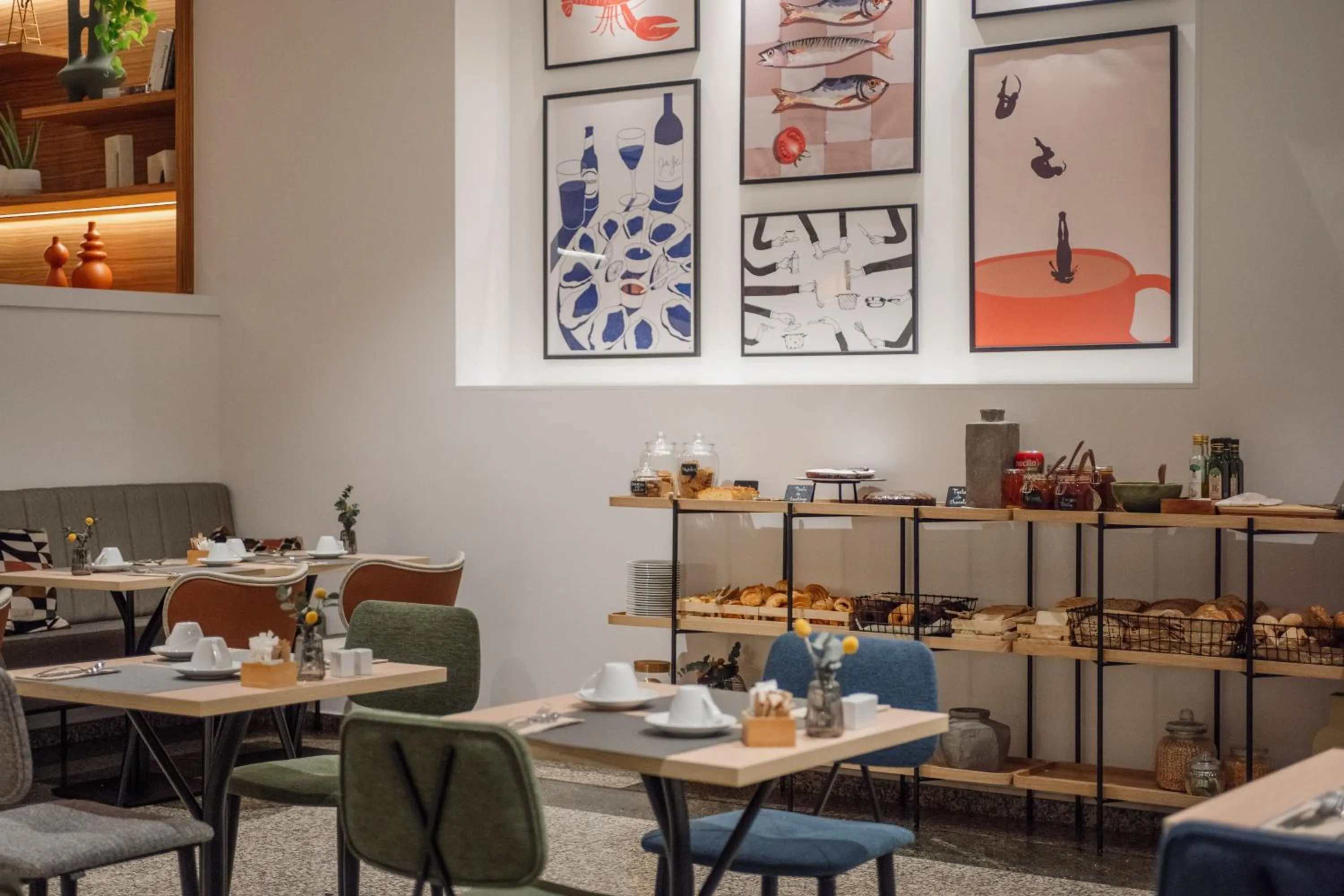 Restaurant/places to eat in Hotel Santiago Plaza Affiliated by Meliá