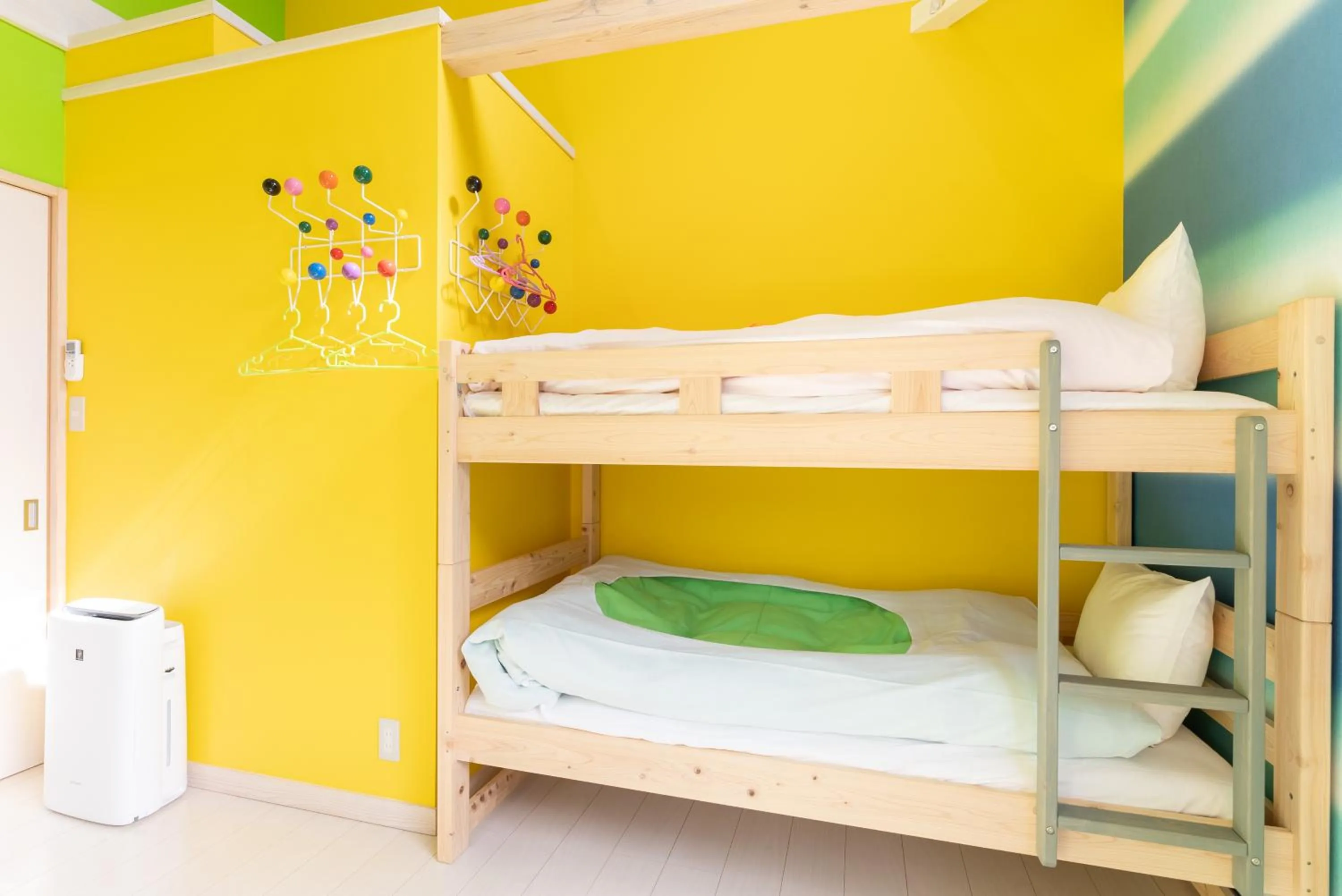 Bedroom, Bed in ビタミンハウス伊豆高原 - vitaminhouse IZUKOGEN