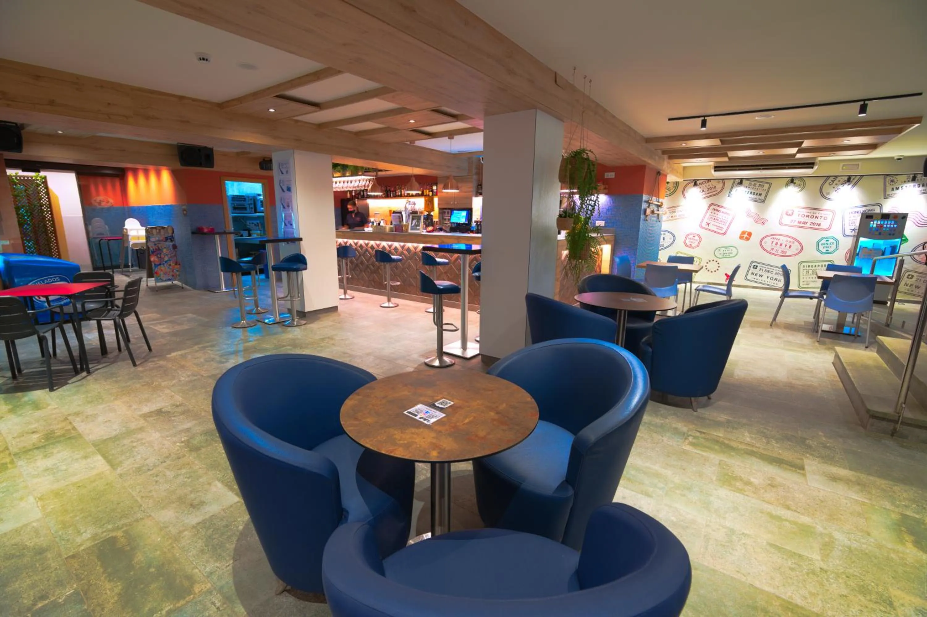 Karaoke in Hotel Internacional