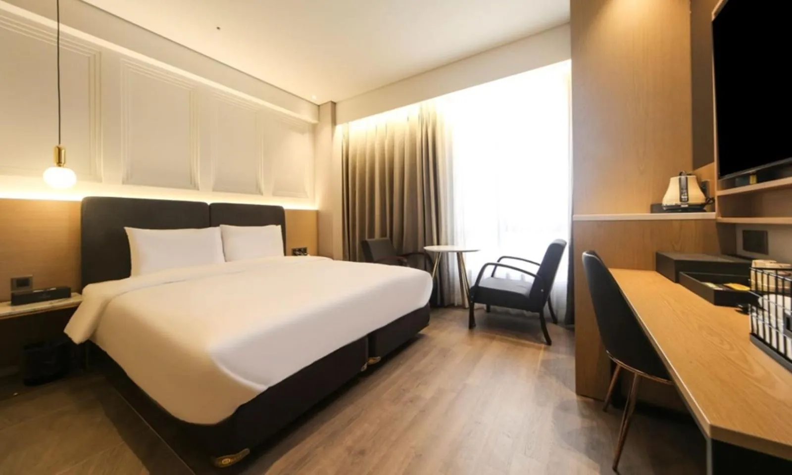 Bed in Busan Myeongji Ciel Ocean Hotel