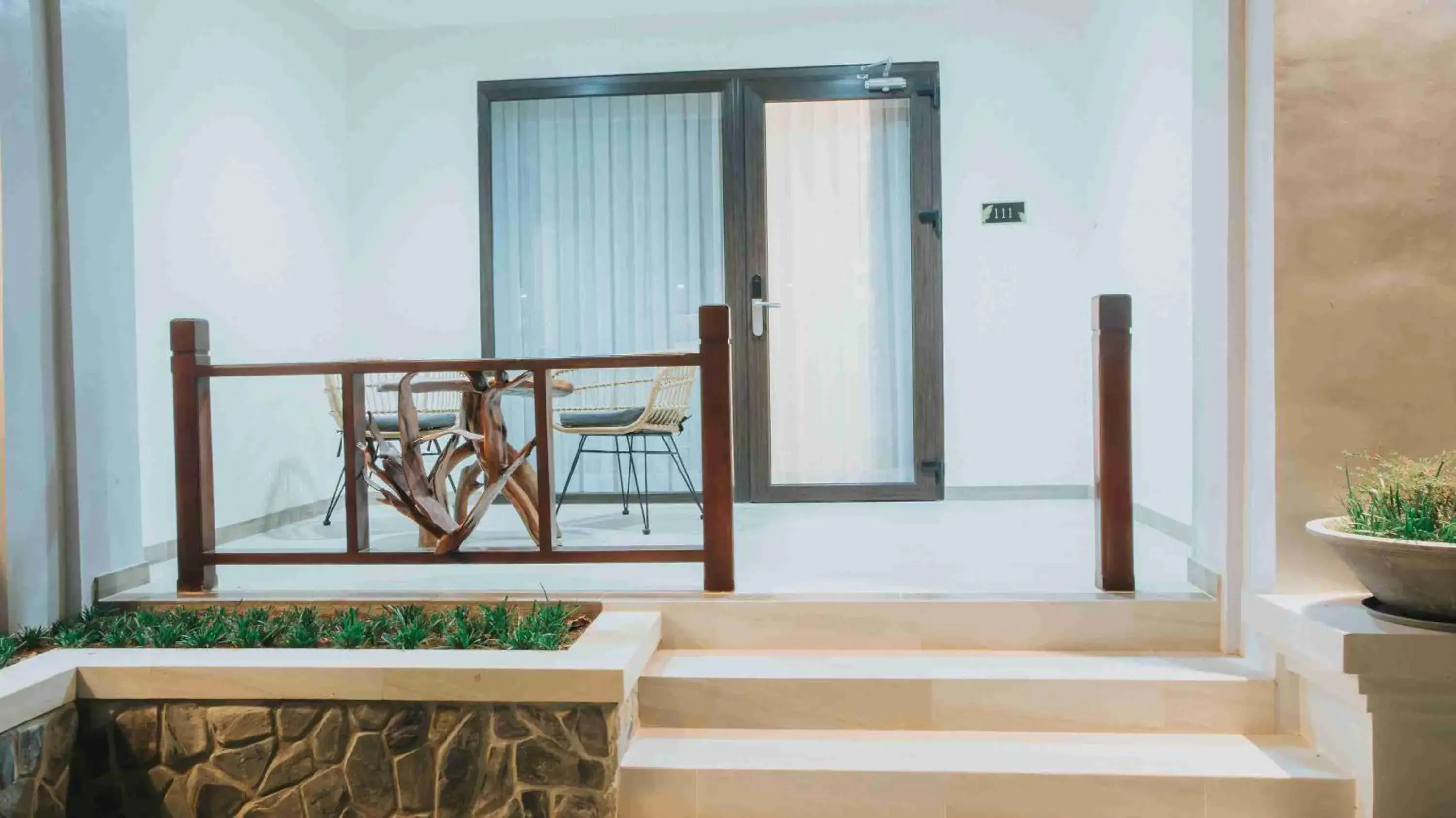 Family Room with Pool View in Ora Beach Resort Family Room with Pool View in Ora Beach Resort