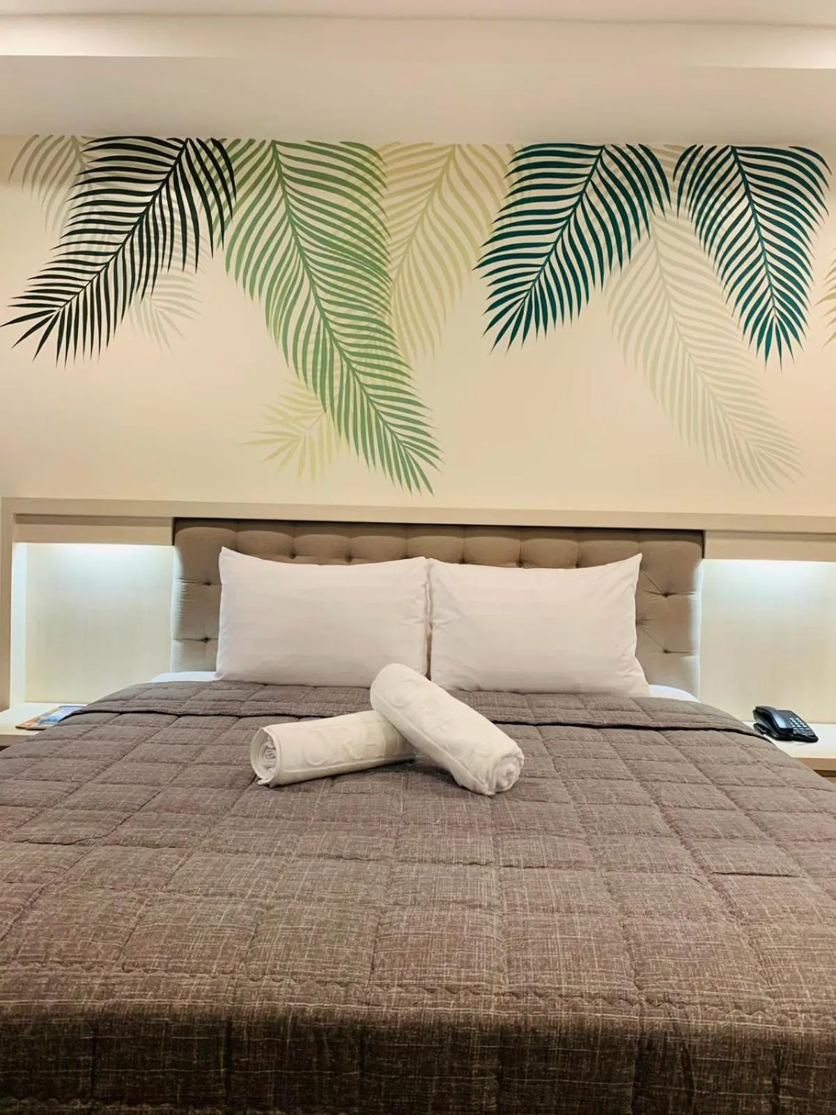 Bed in Ora Beach Resort