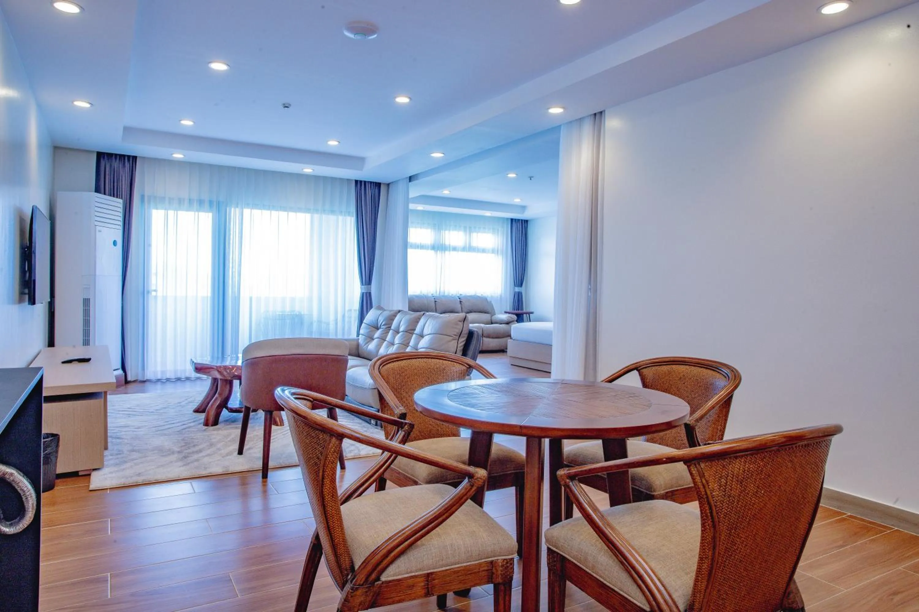 Communal lounge/ TV room in Ora Beach Resort