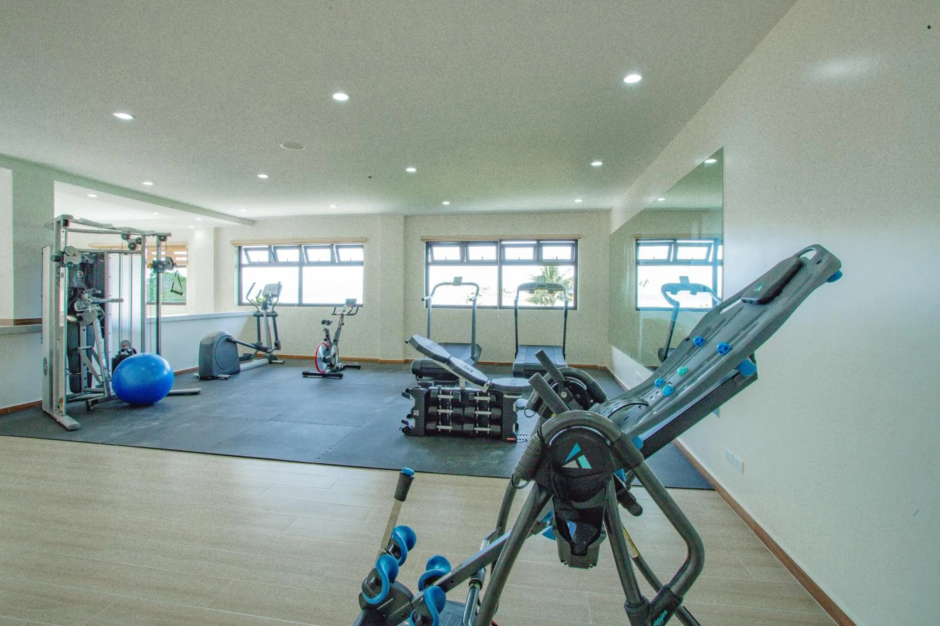 Fitness centre/facilities in Ora Beach Resort