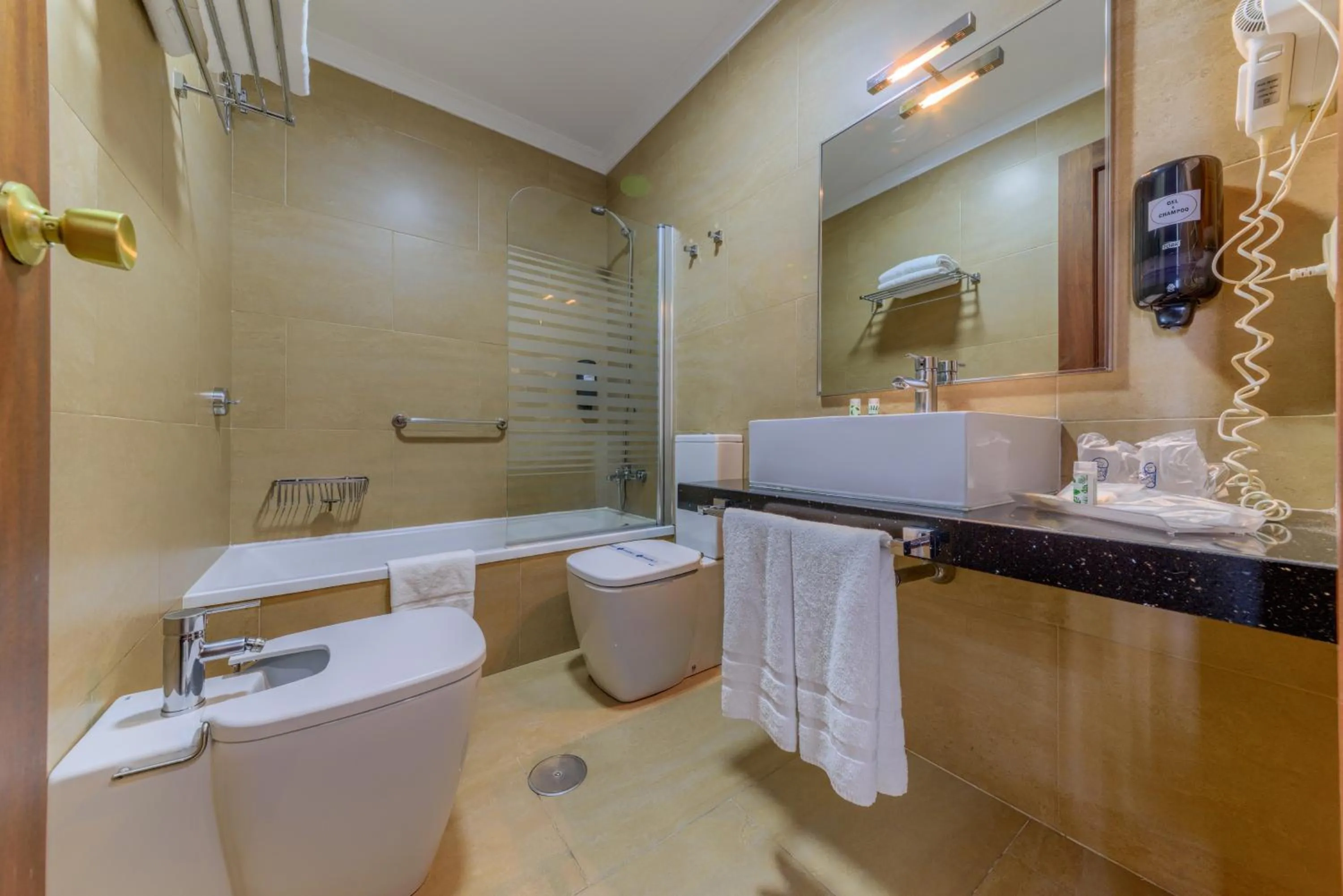Bathroom in Hotel Playa de Regla