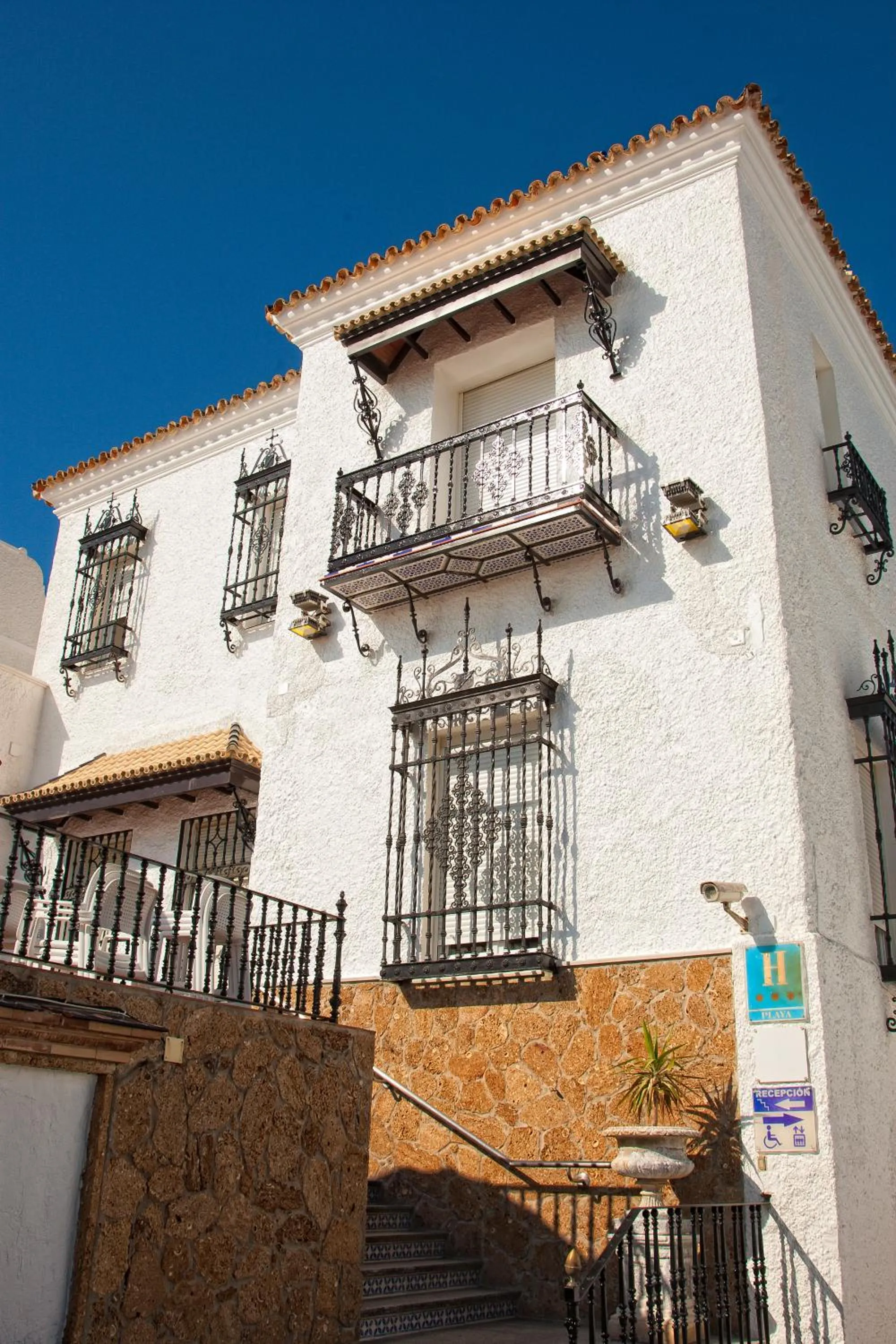 Facade/entrance in Hotel Playa de Regla