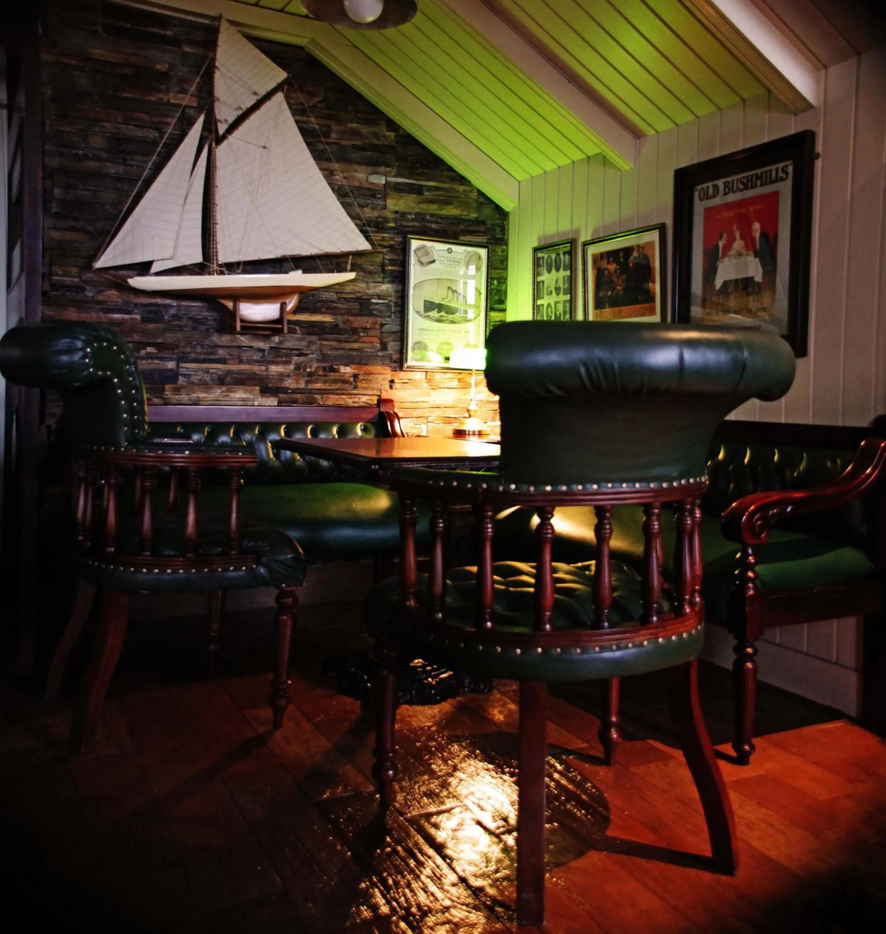 Lounge or bar in Hotel Playa de Regla